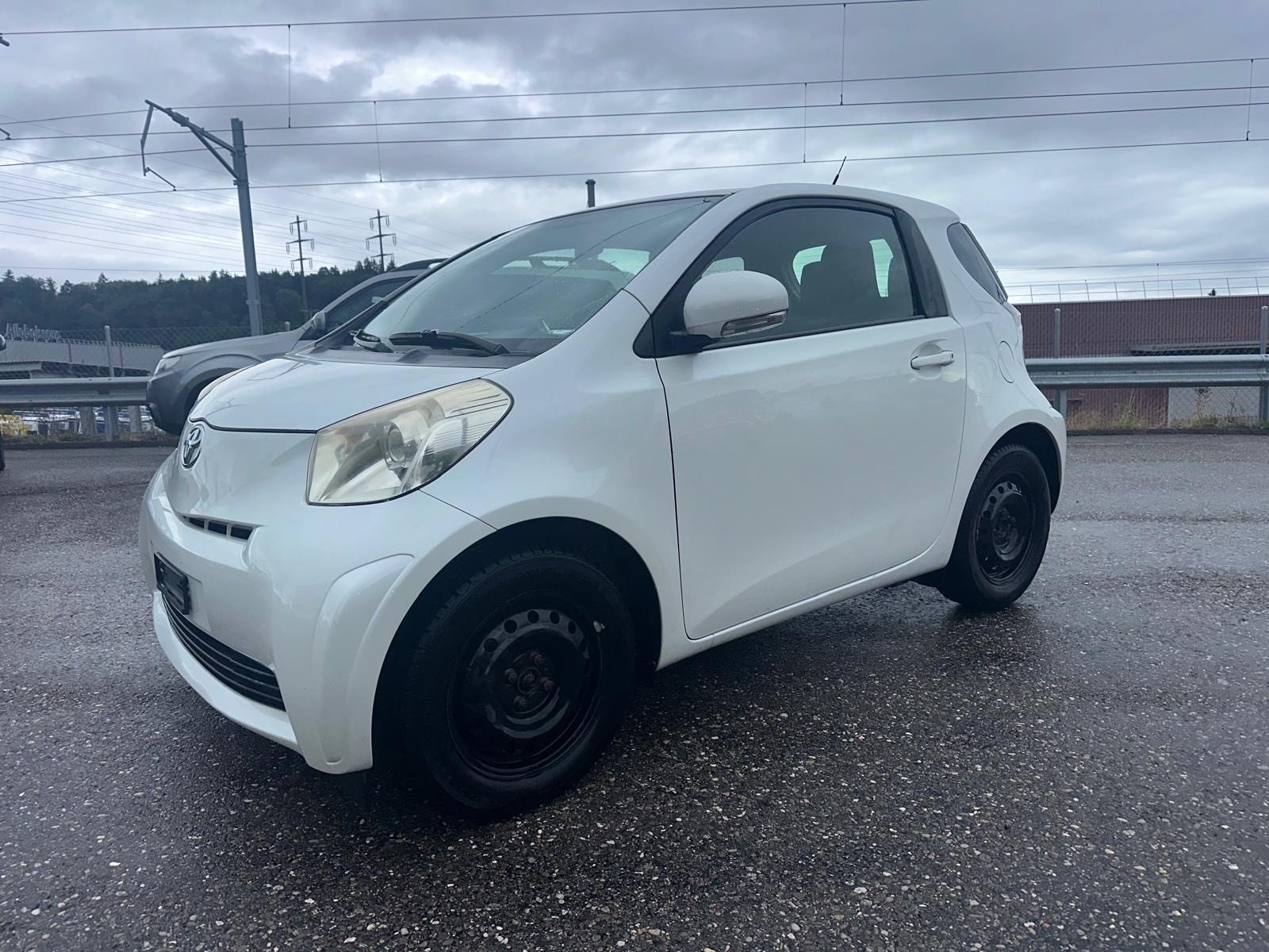 TOYOTA iQ 1.0 VVT-i