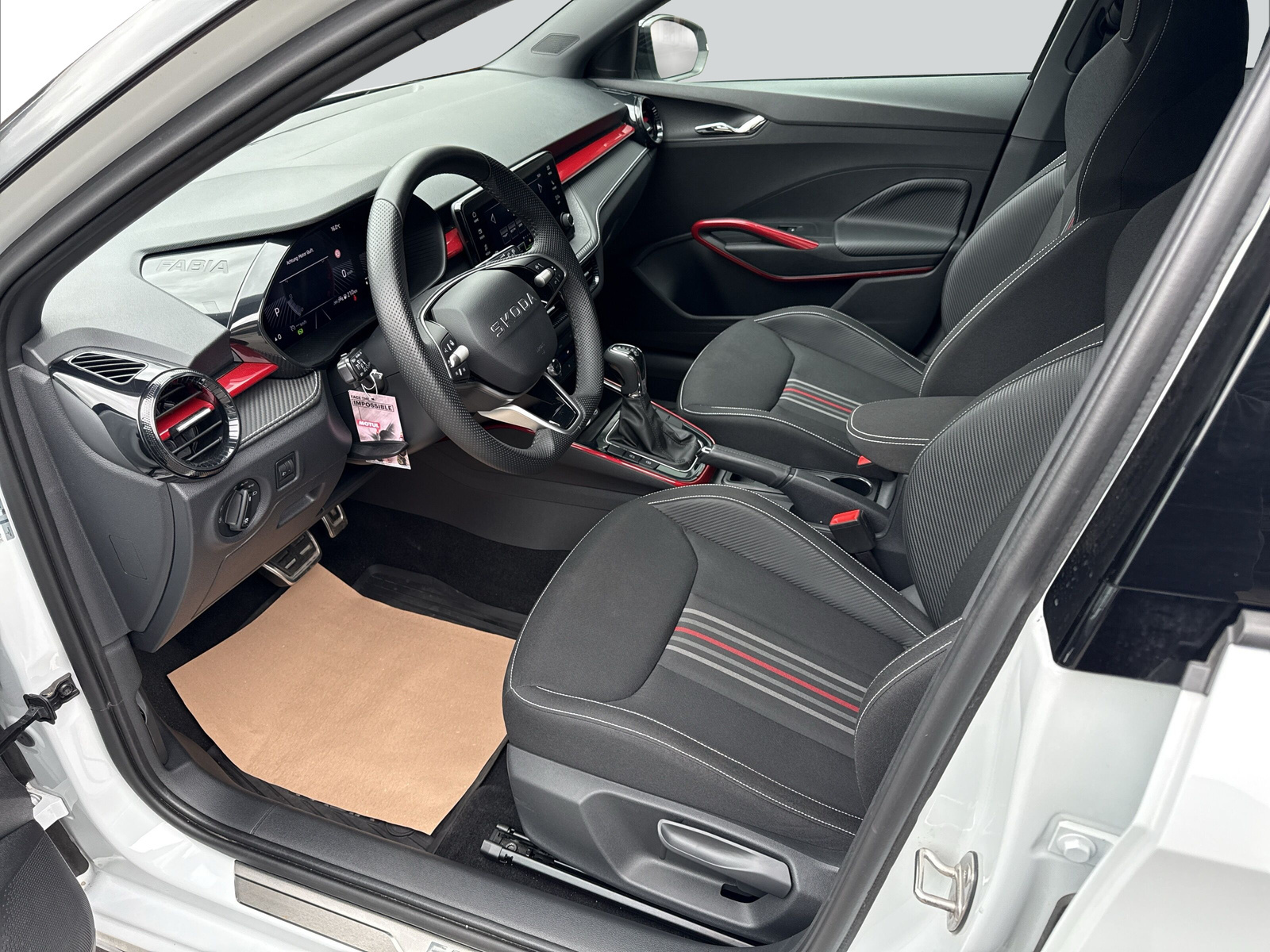 SKODA Fabia 1.0 TSI Monte Carlo DSG-image-8