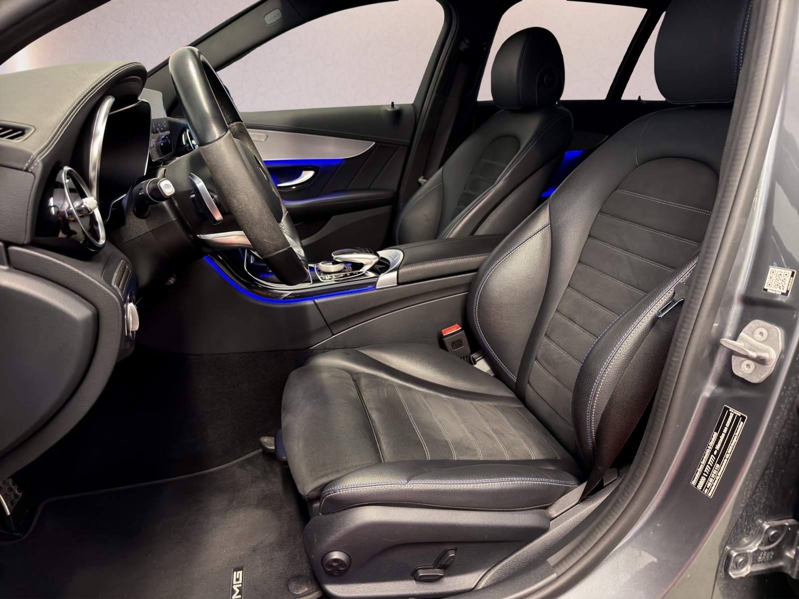 MERCEDES-BENZ C 300 e T-Modell AMG Line 9G-Tronic-image-13