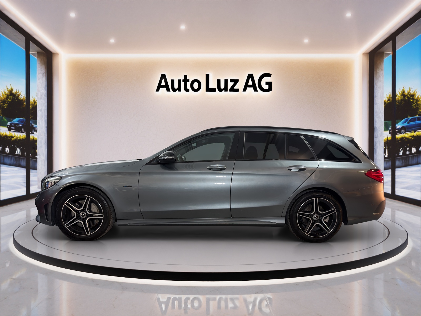 MERCEDES-BENZ C 300 e T-Modell AMG Line 9G-Tronic-image-7