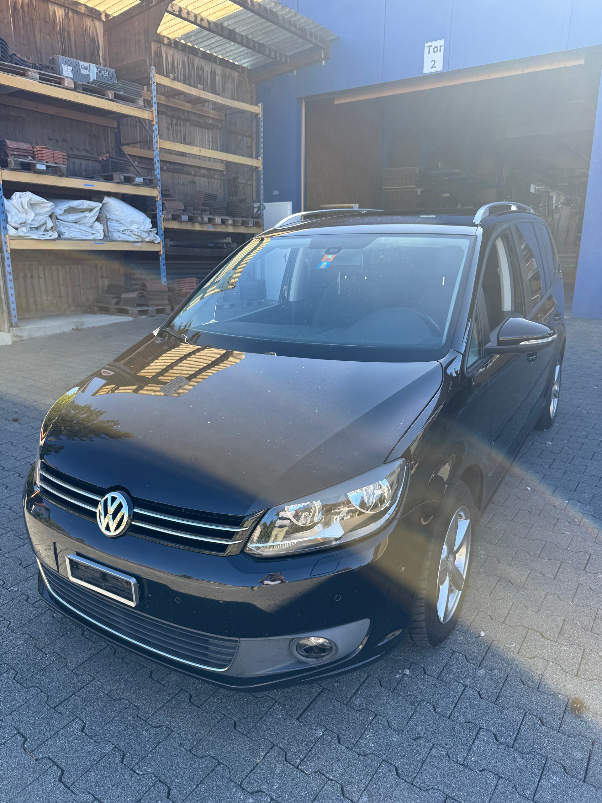 VW Touran 1.4 TSI Highline DSG-image-2