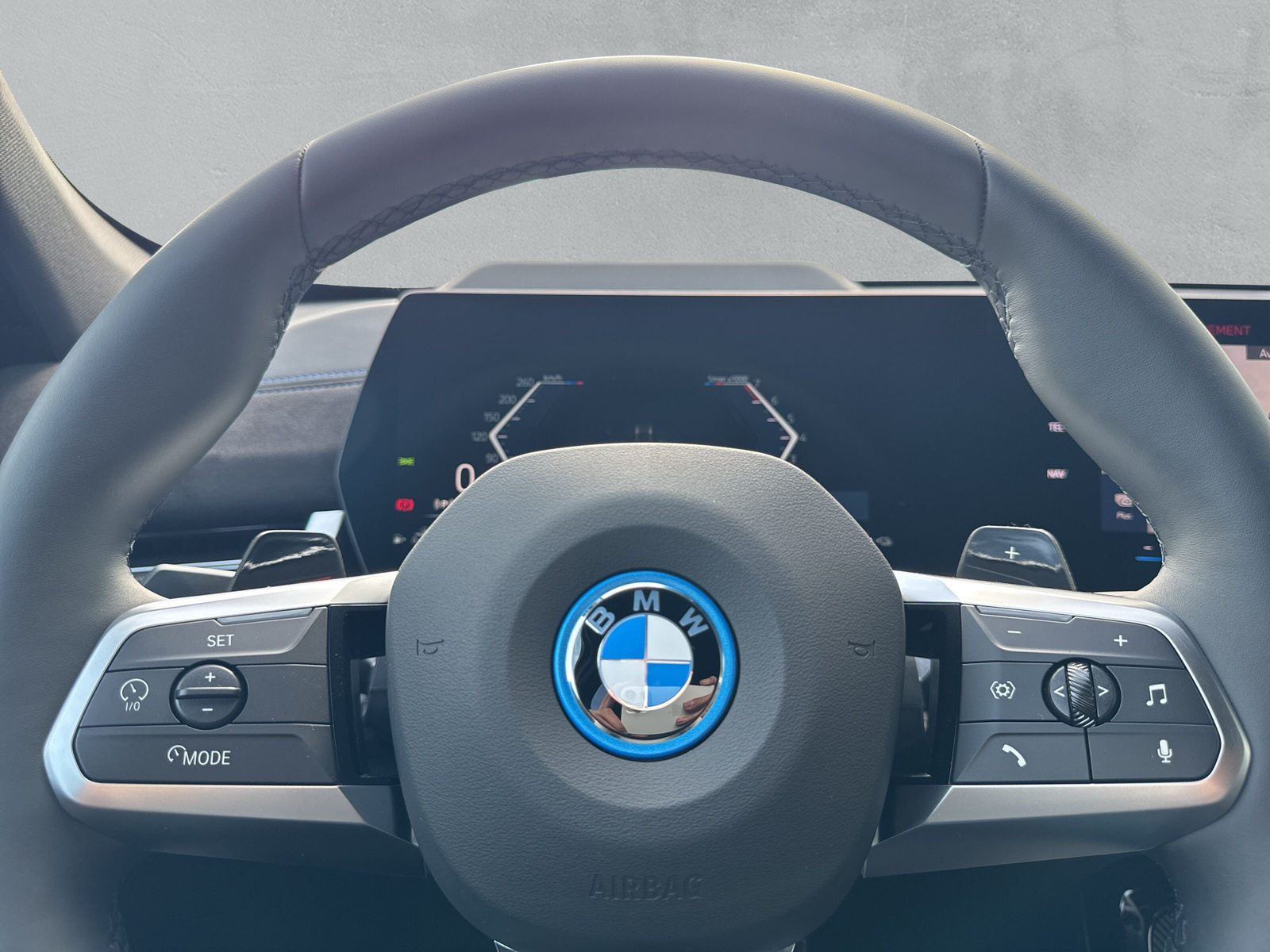 BMW X1 xDrive 30e M Sport Pro-image-22