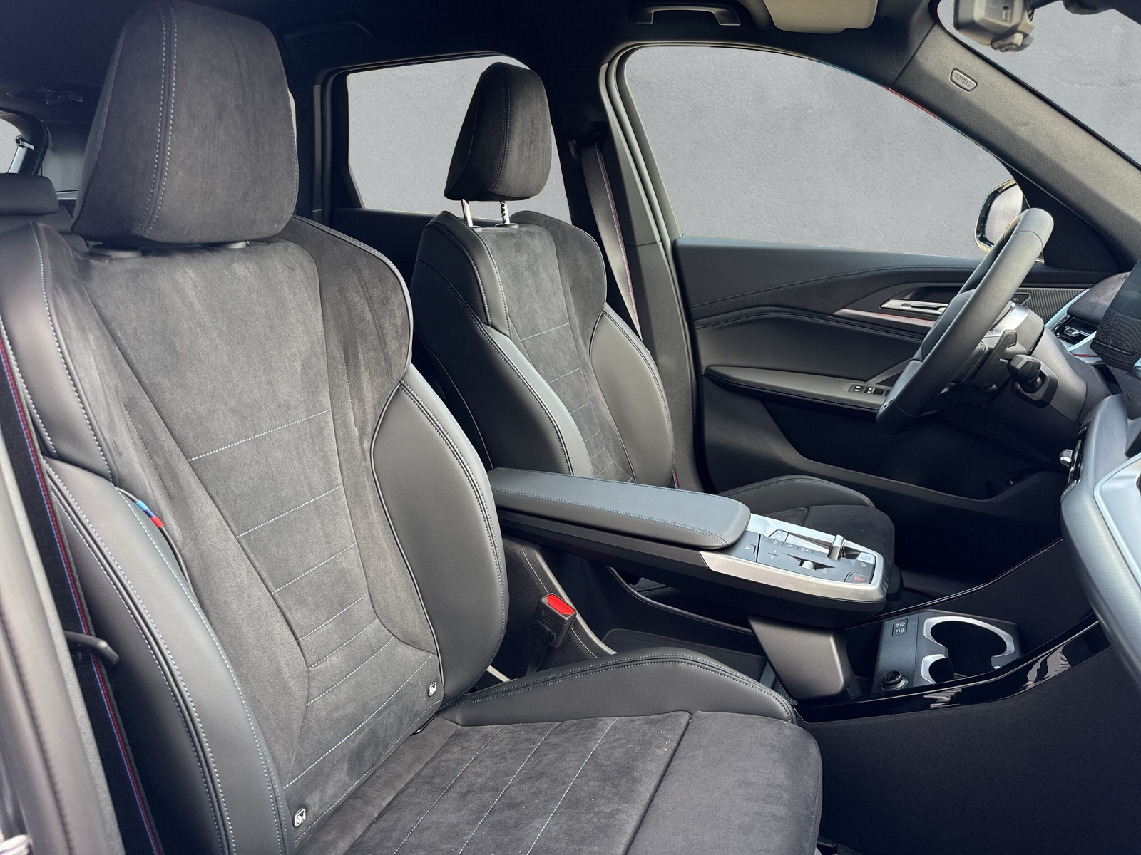 BMW X1 xDrive 30e M Sport Pro-image-12