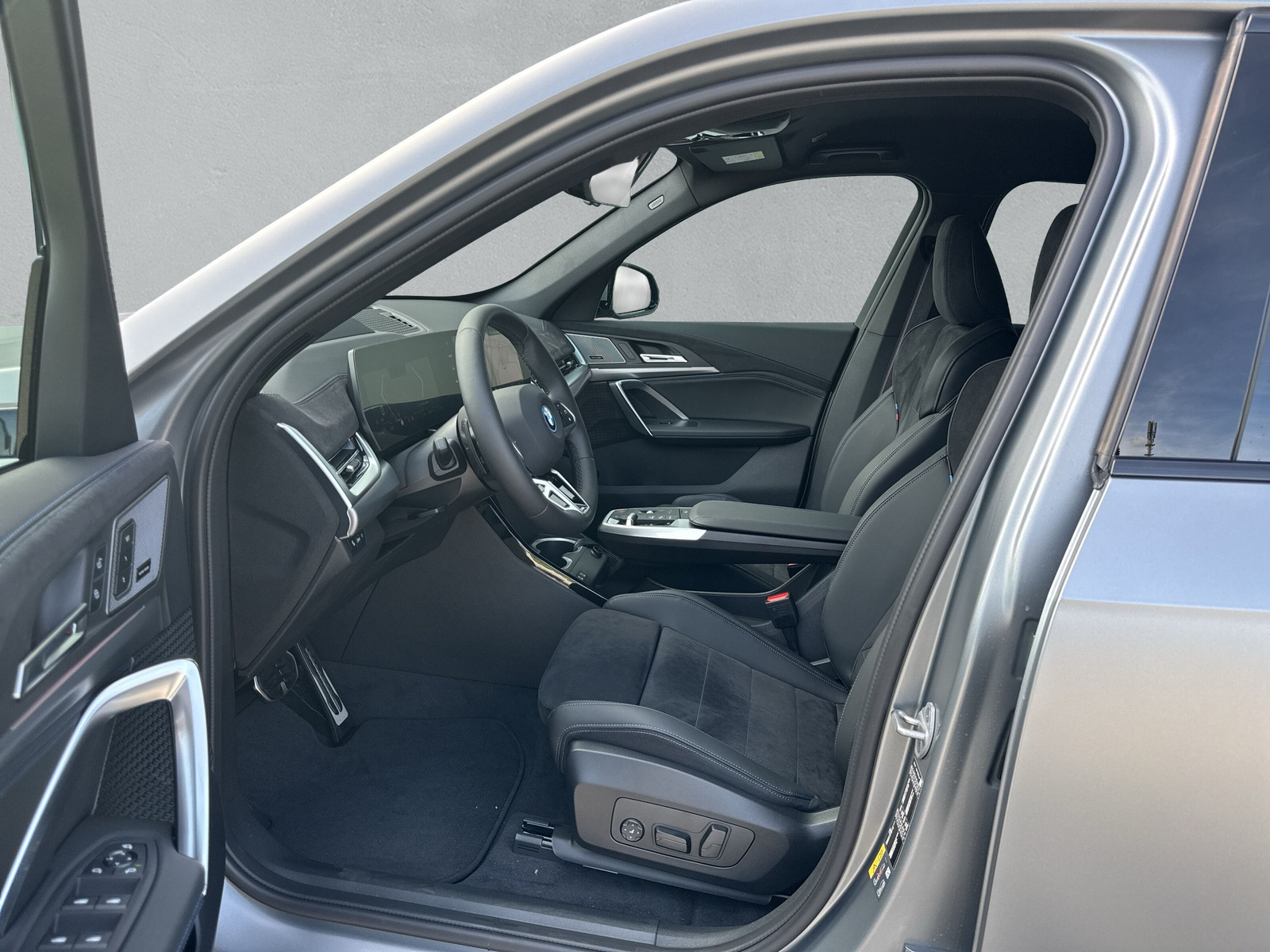 BMW X1 xDrive 30e M Sport Pro-image-11