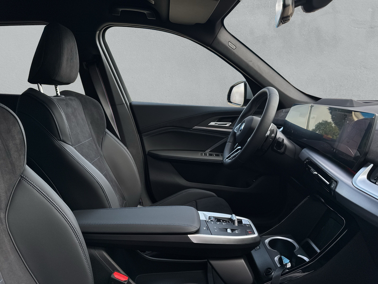 BMW X1 xDrive 30e M Sport Pro-image-13