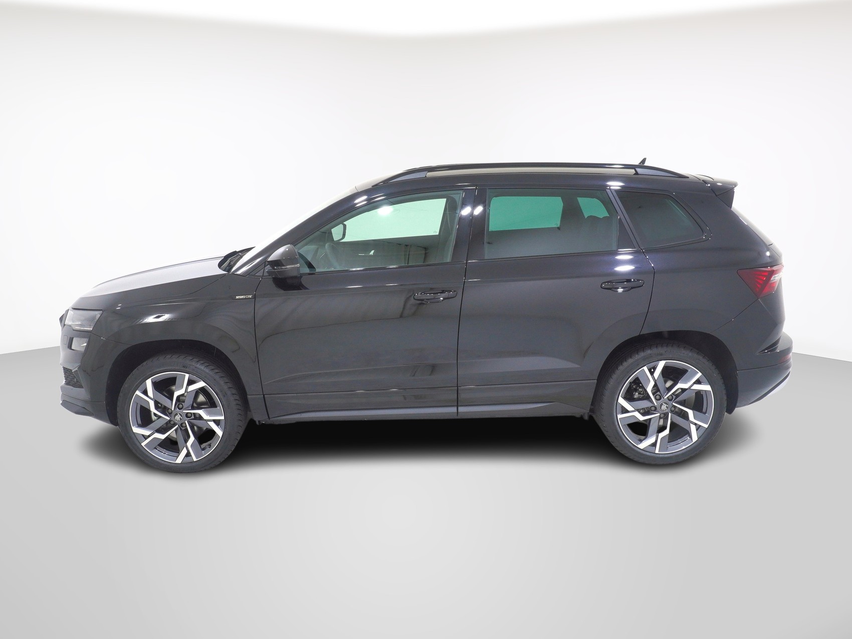 SKODA Karoq 2.0 TSI SportLine DSG 4x4-image-1