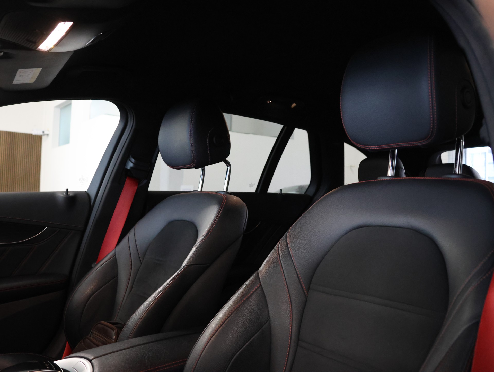 MERCEDES-BENZ C 450 AMG 4Matic 7G-Tronic *DIAMANT-WEISS BRIGHT LACKIERUNG *-image-13
