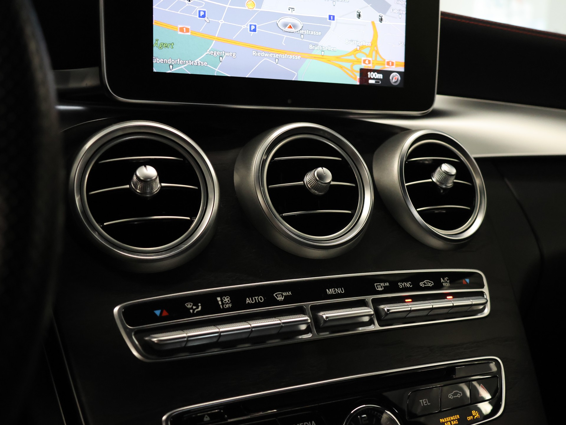 MERCEDES-BENZ C 450 AMG 4Matic 7G-Tronic *DIAMANT-WEISS BRIGHT LACKIERUNG *-image-22