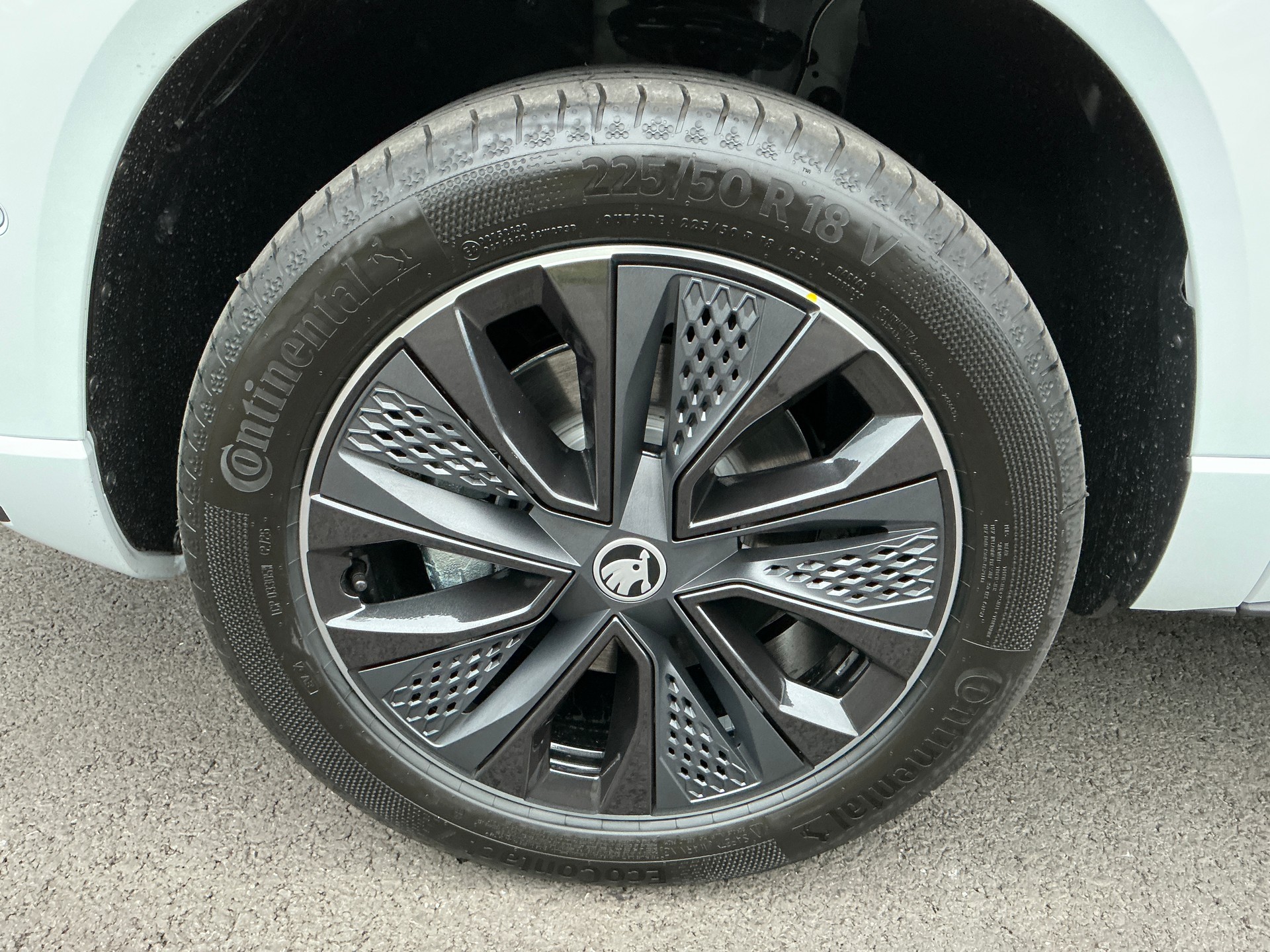 SKODA Karoq 2.0 TSI SportLine 4x4 DSG-image-3