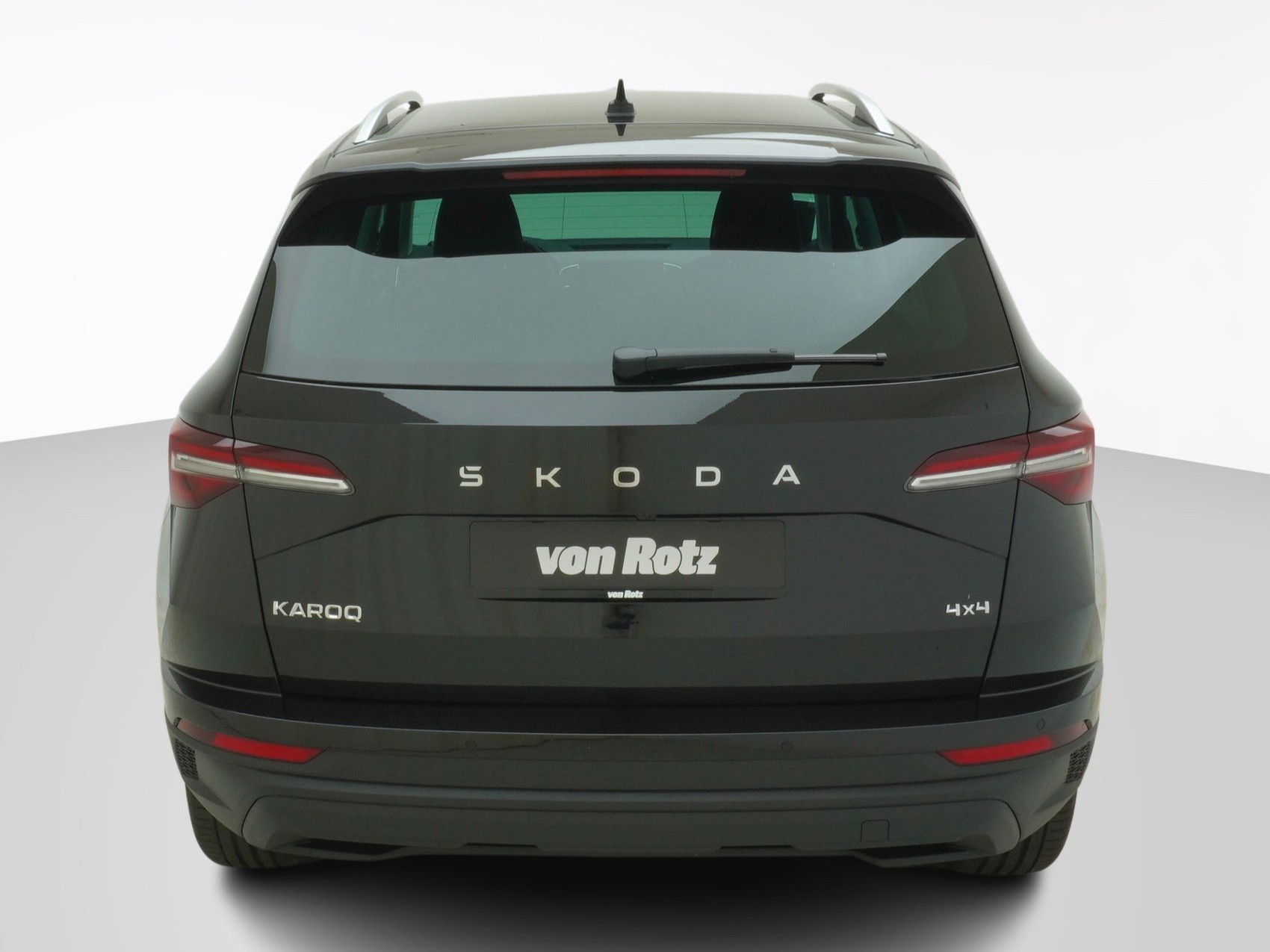 SKODA Karoq 2.0 TDI Selection-Lodge 4x4 DSG-image-2