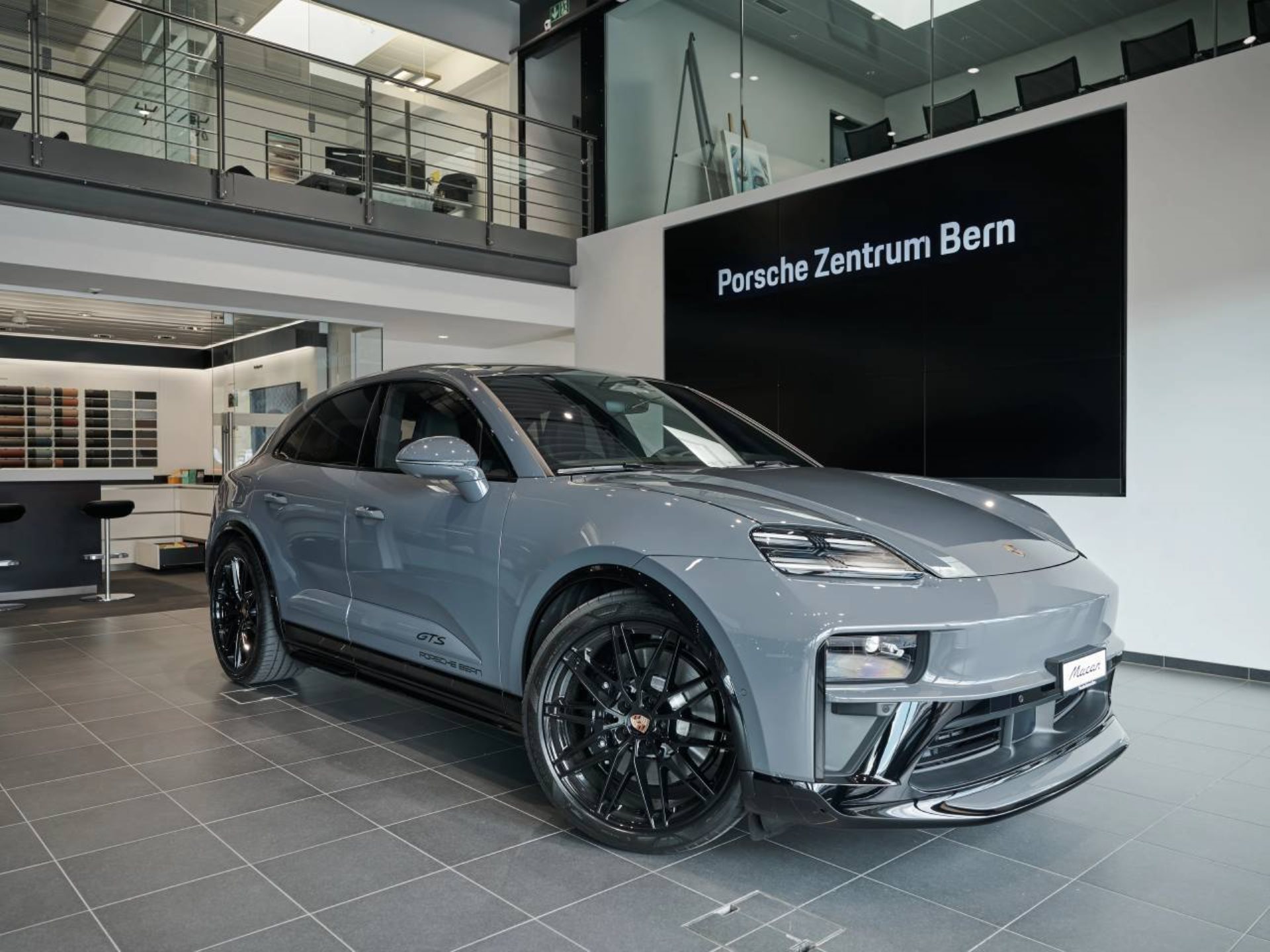 PORSCHE Macan GTS