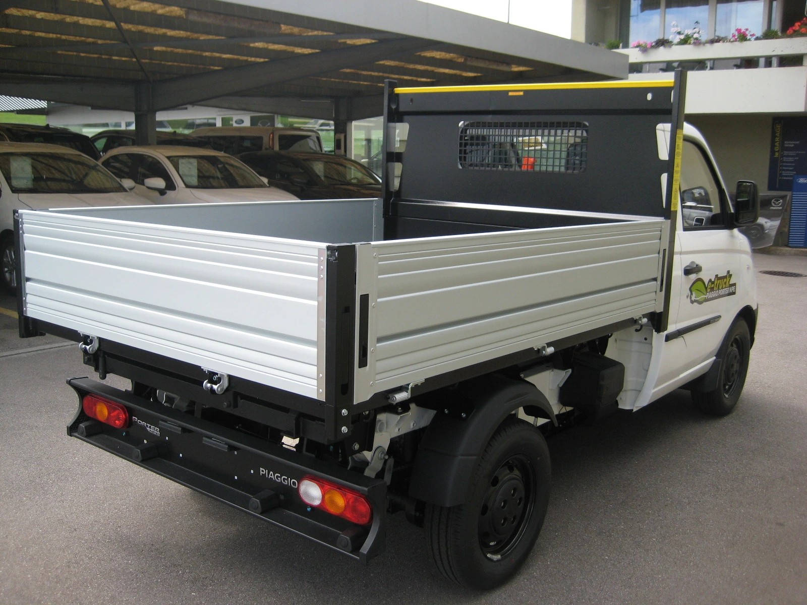 PIAGGIO NPe Cuccini-image-3