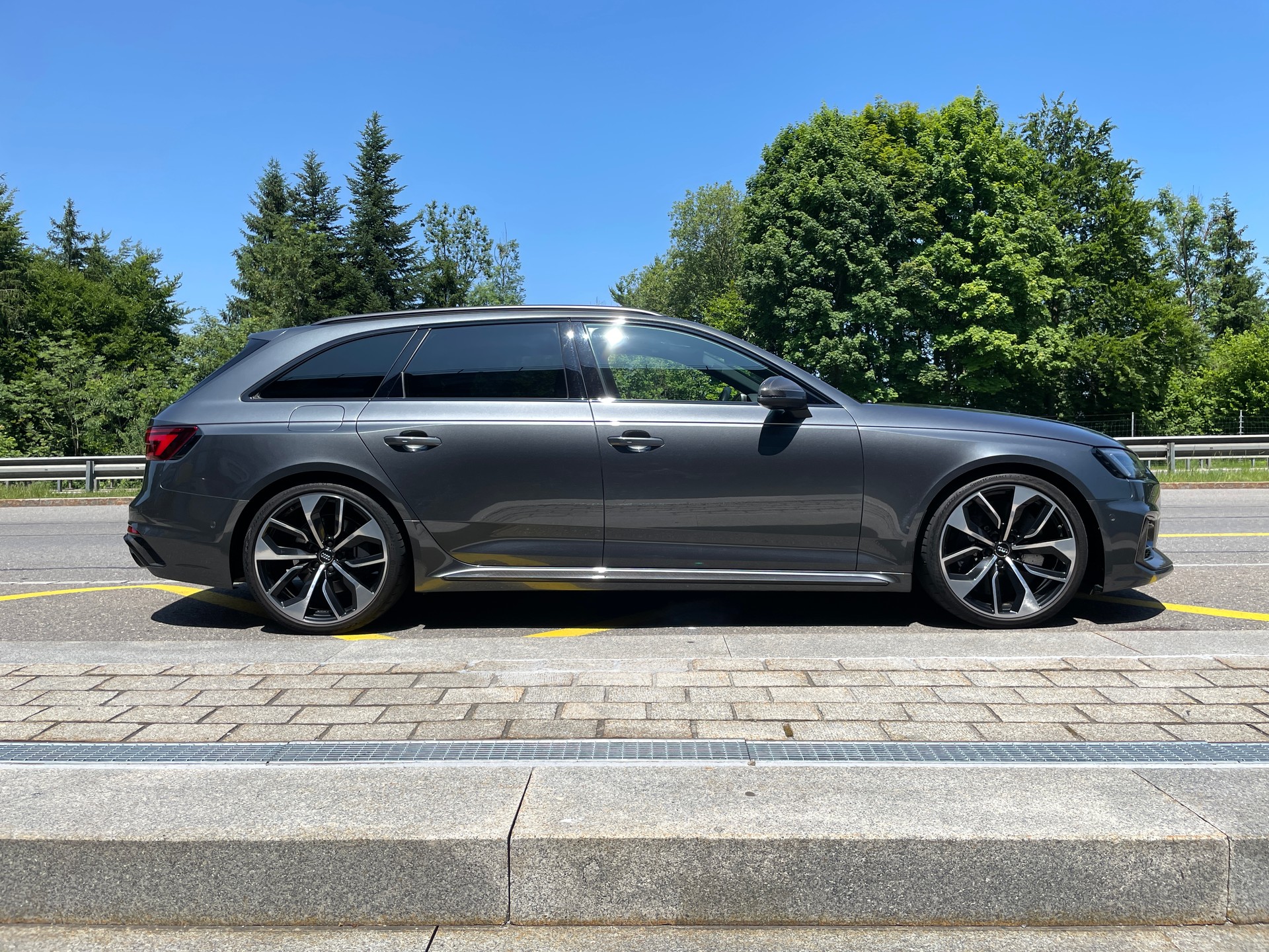 AUDI RS4 Avant 2.9 TFSI quattro tiptronic-image-8