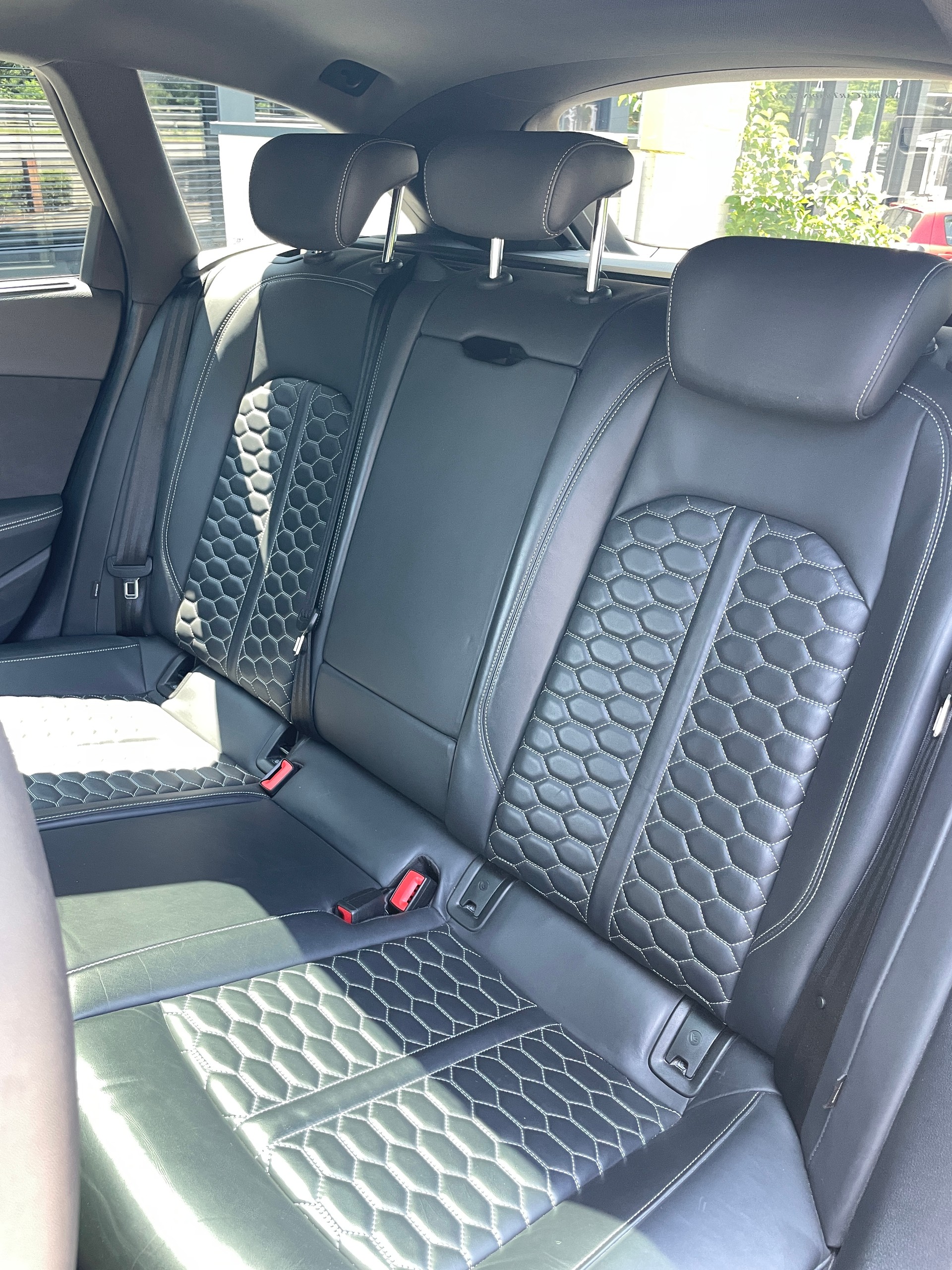 AUDI RS4 Avant 2.9 TFSI quattro tiptronic-image-24