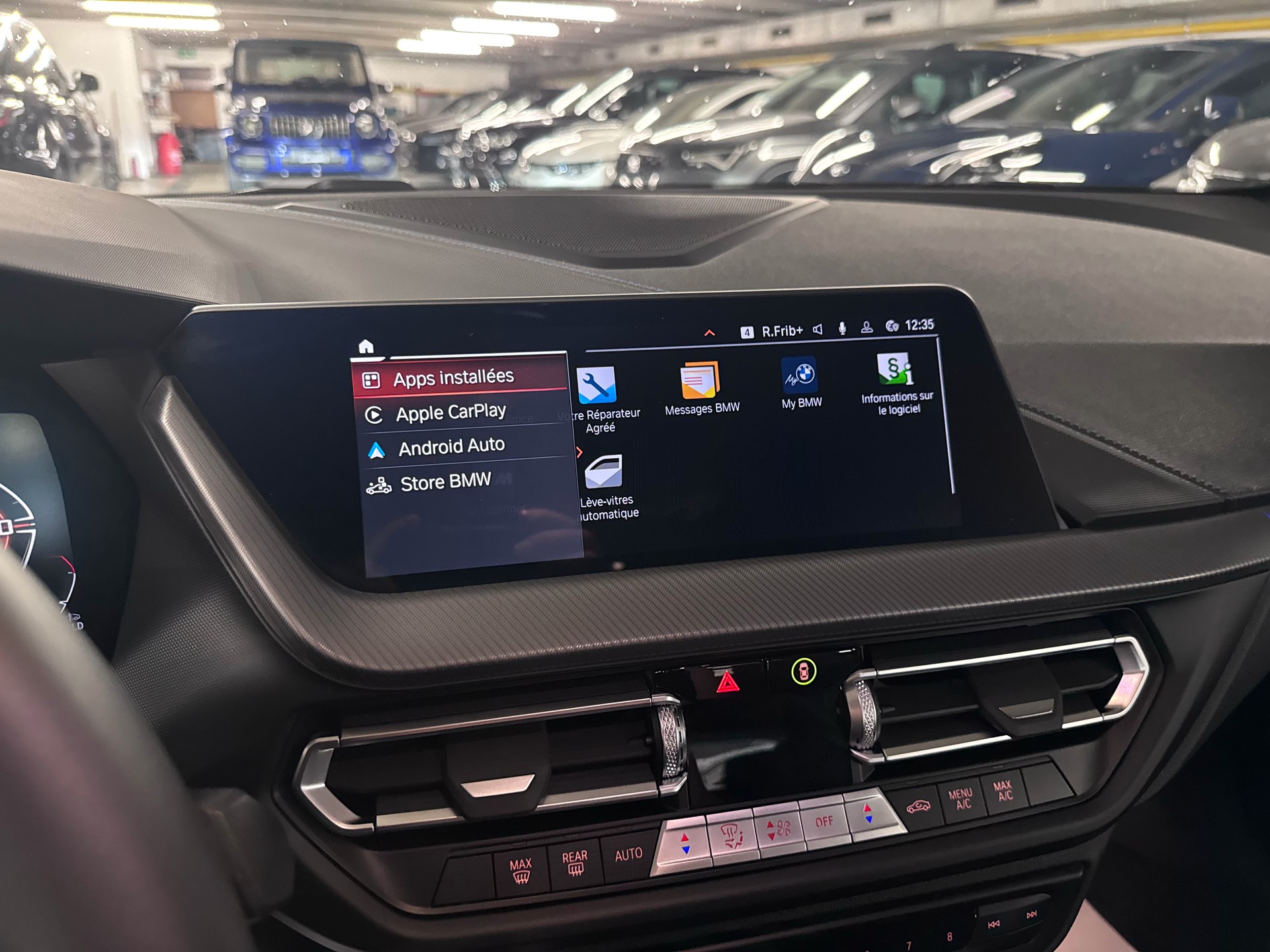 BMW M135i xDrive Steptronic-image-7