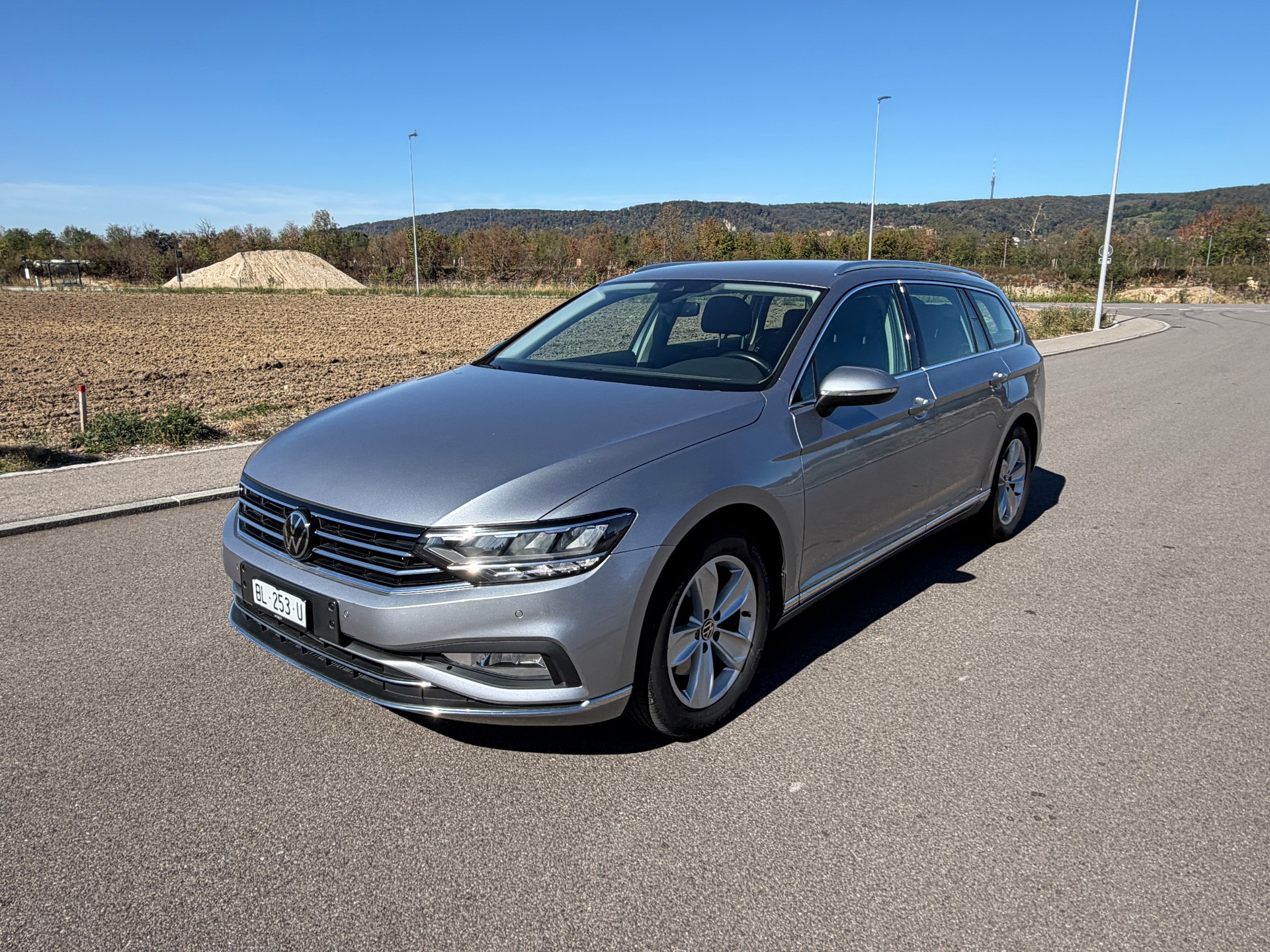 VW Passat 2.0 TDI BMT Elegance 4Motion DSG-image-6