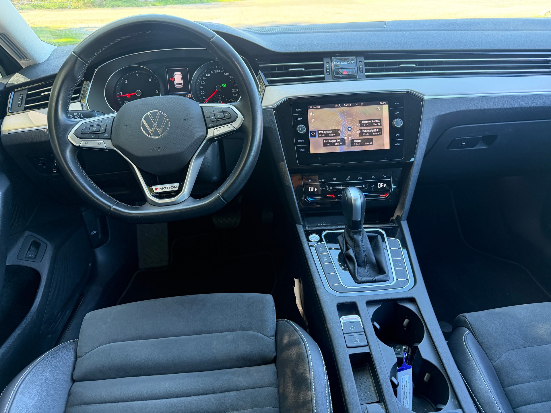 VW Passat 2.0 TDI BMT Elegance 4Motion DSG-image-1