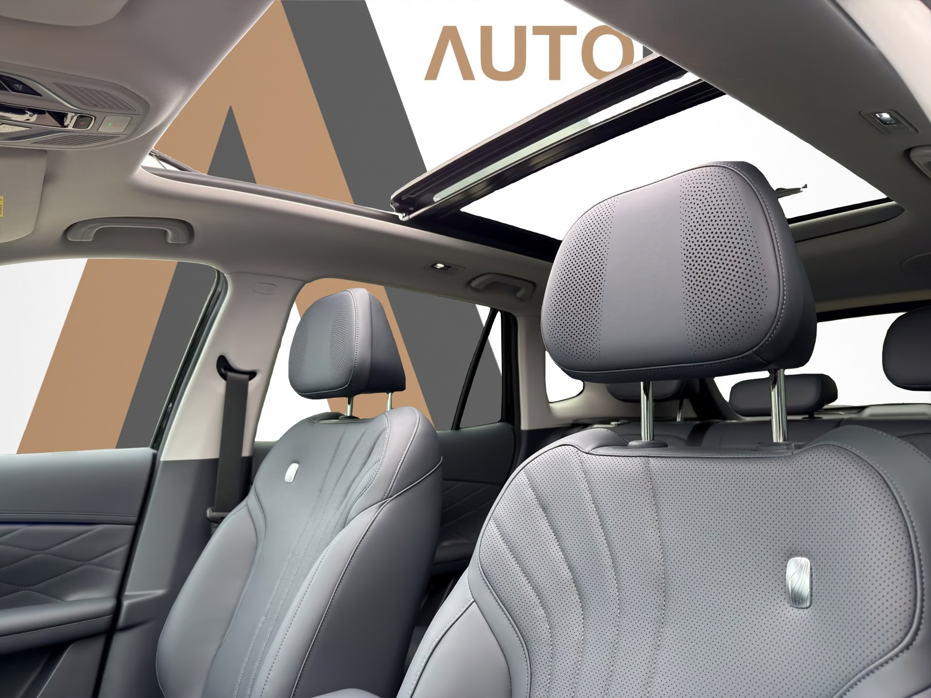 GEELY Starray EM-i Max+ PHEV-image-13