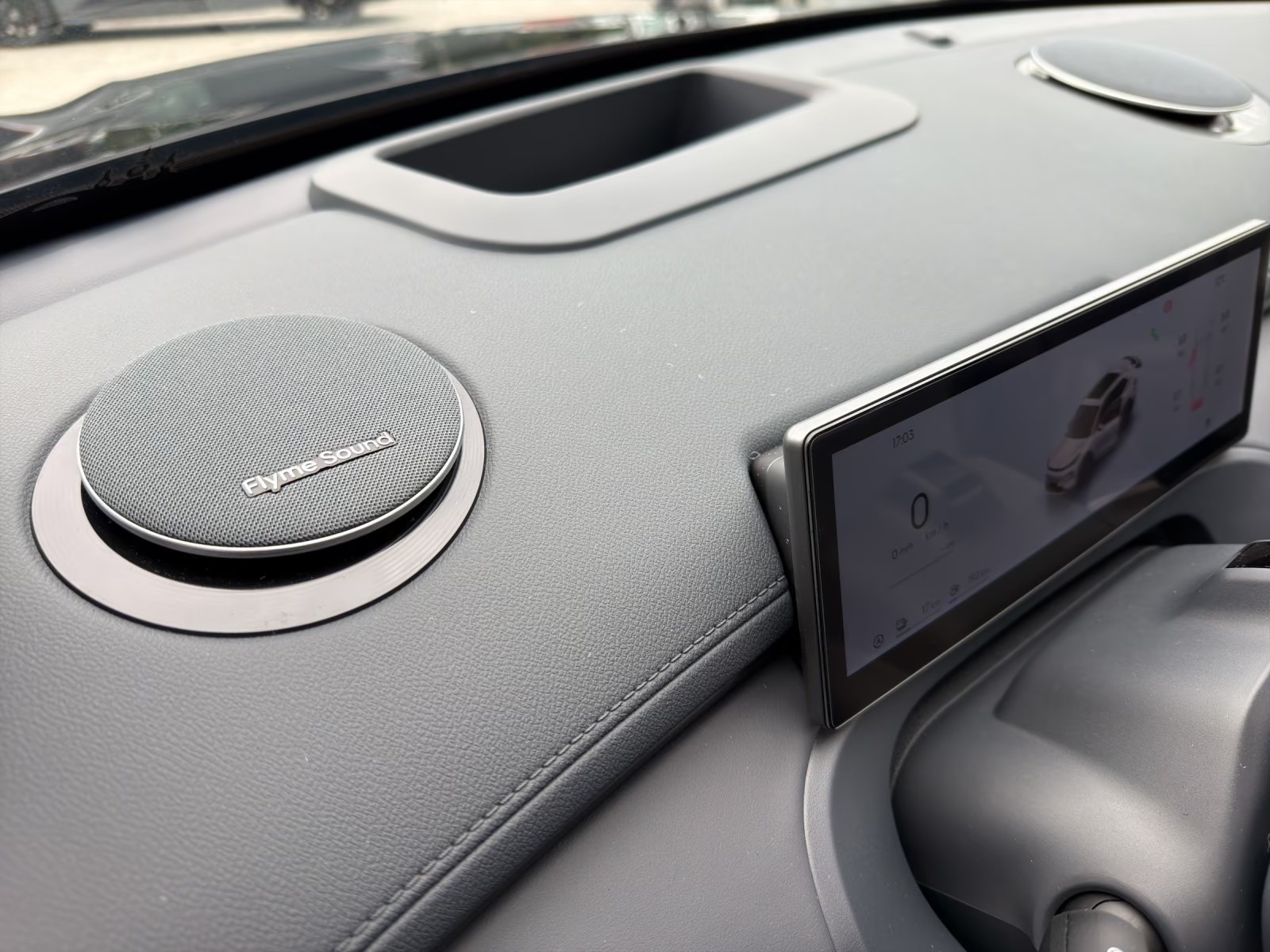 GEELY Starray EM-i Max+ PHEV-image-14