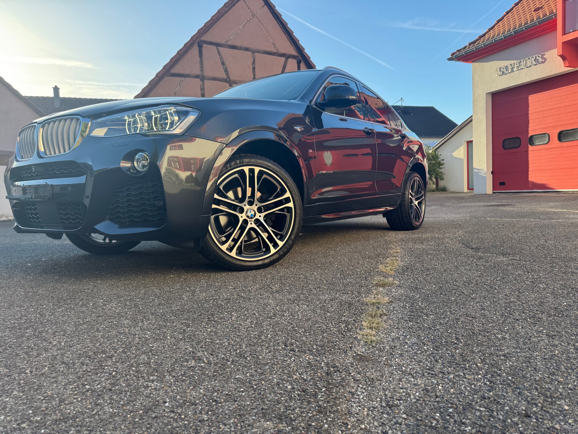BMW X4 xDrive 35d M Sport Steptronic - Sehr wenig KM - Top-image-1