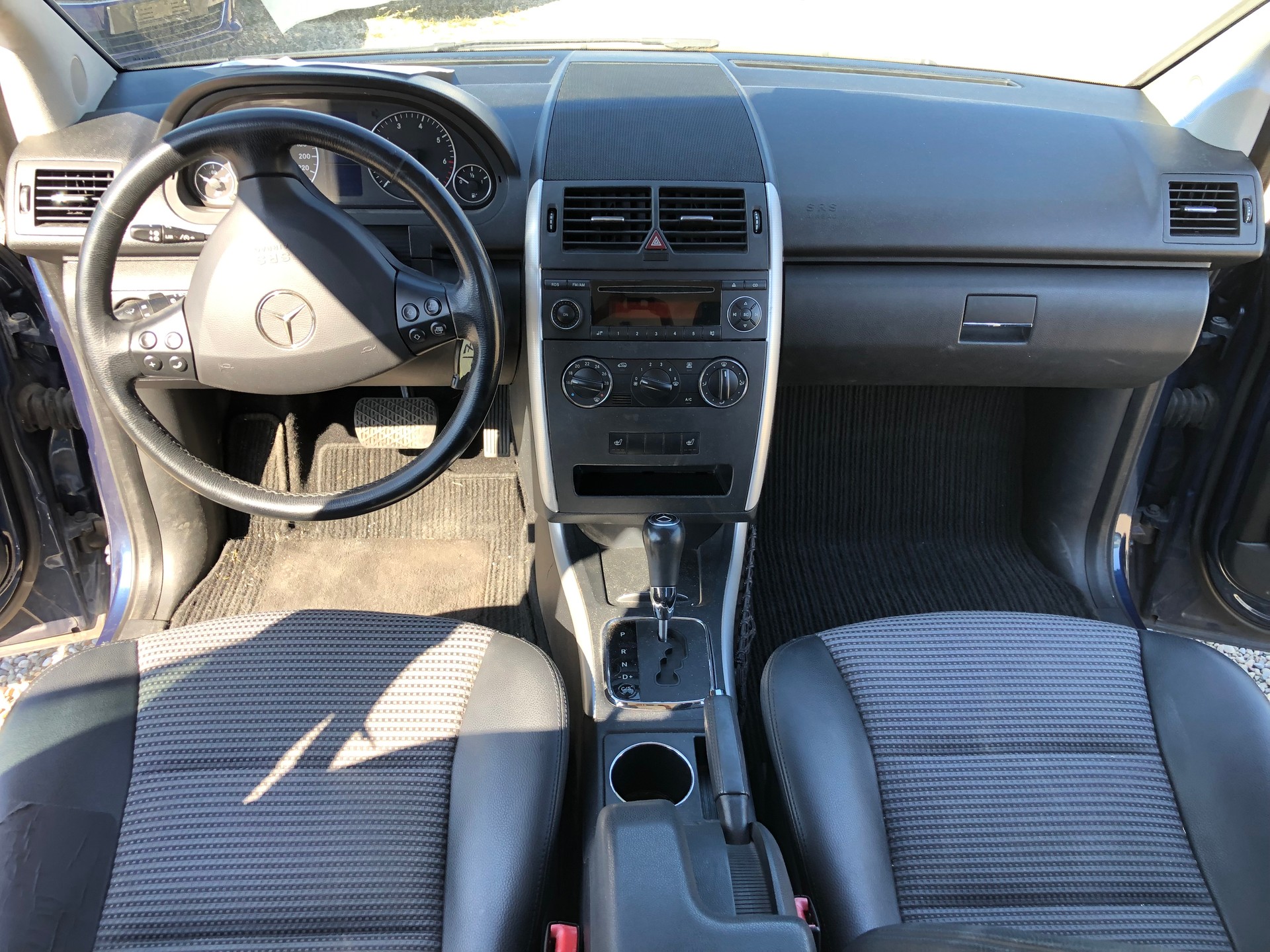 MERCEDES-BENZ A 150 Elégance-image-11