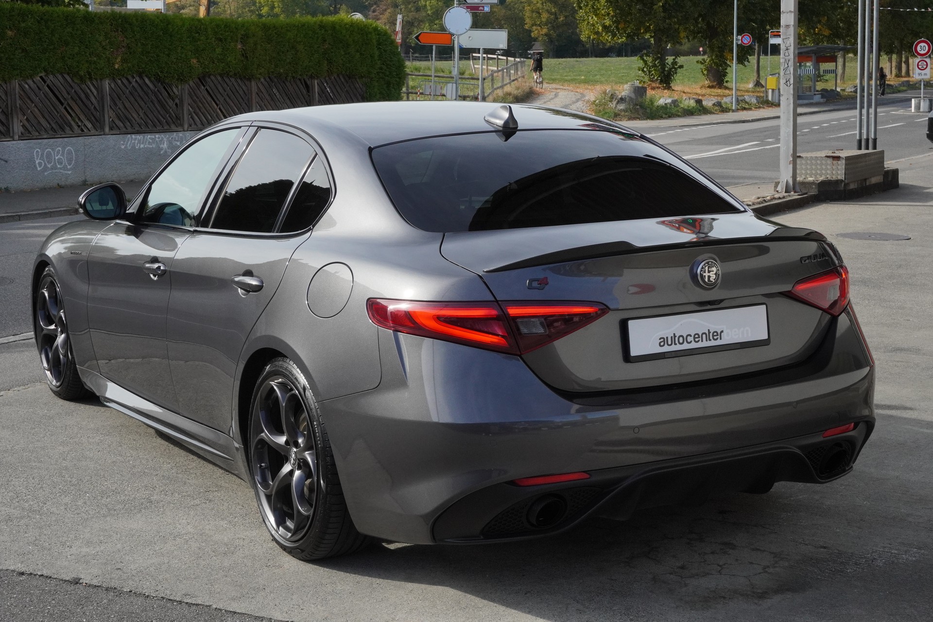 ALFA ROMEO Giulia 2.0 Veloce Q4 Automatic-image-6