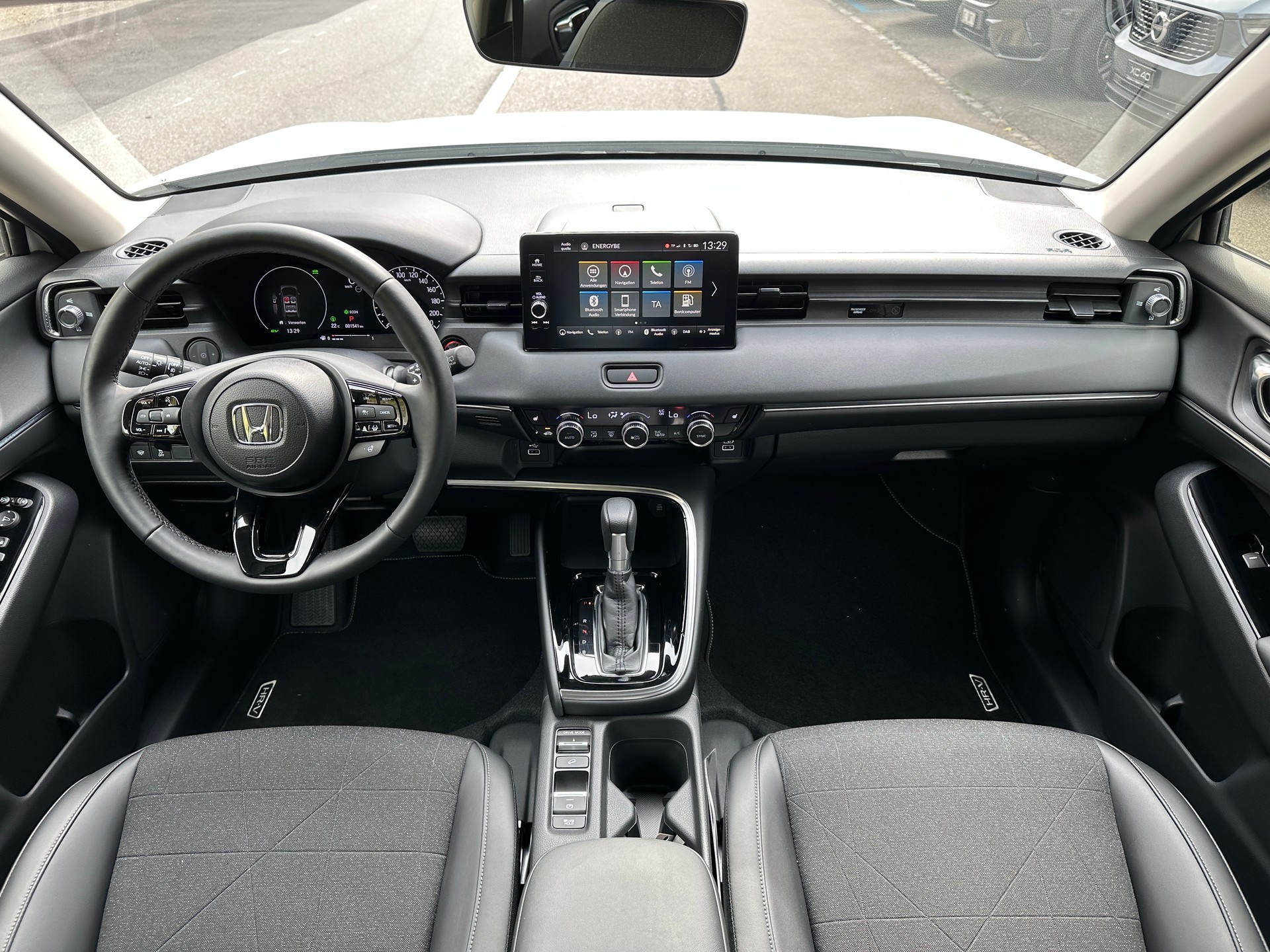 HONDA HR-V 1.5i-MMD Advance CVT-image-7