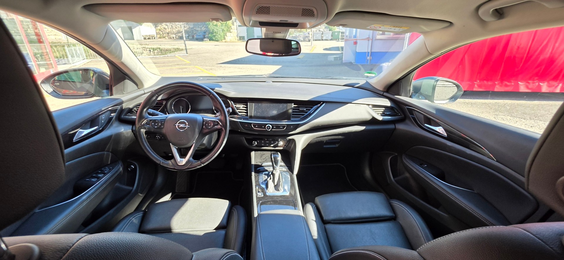 OPEL Insignia 2.0 BiDTI Sports Tourer Excellence 4WD Auto-image-13