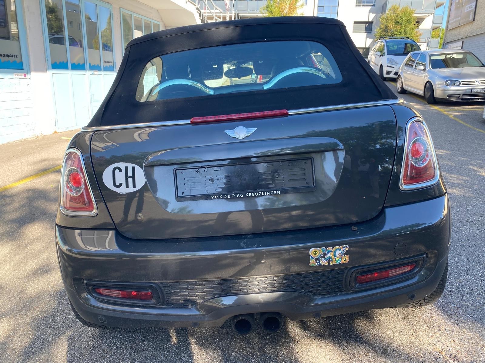 MINI Cooper S Cabriolet-image-5