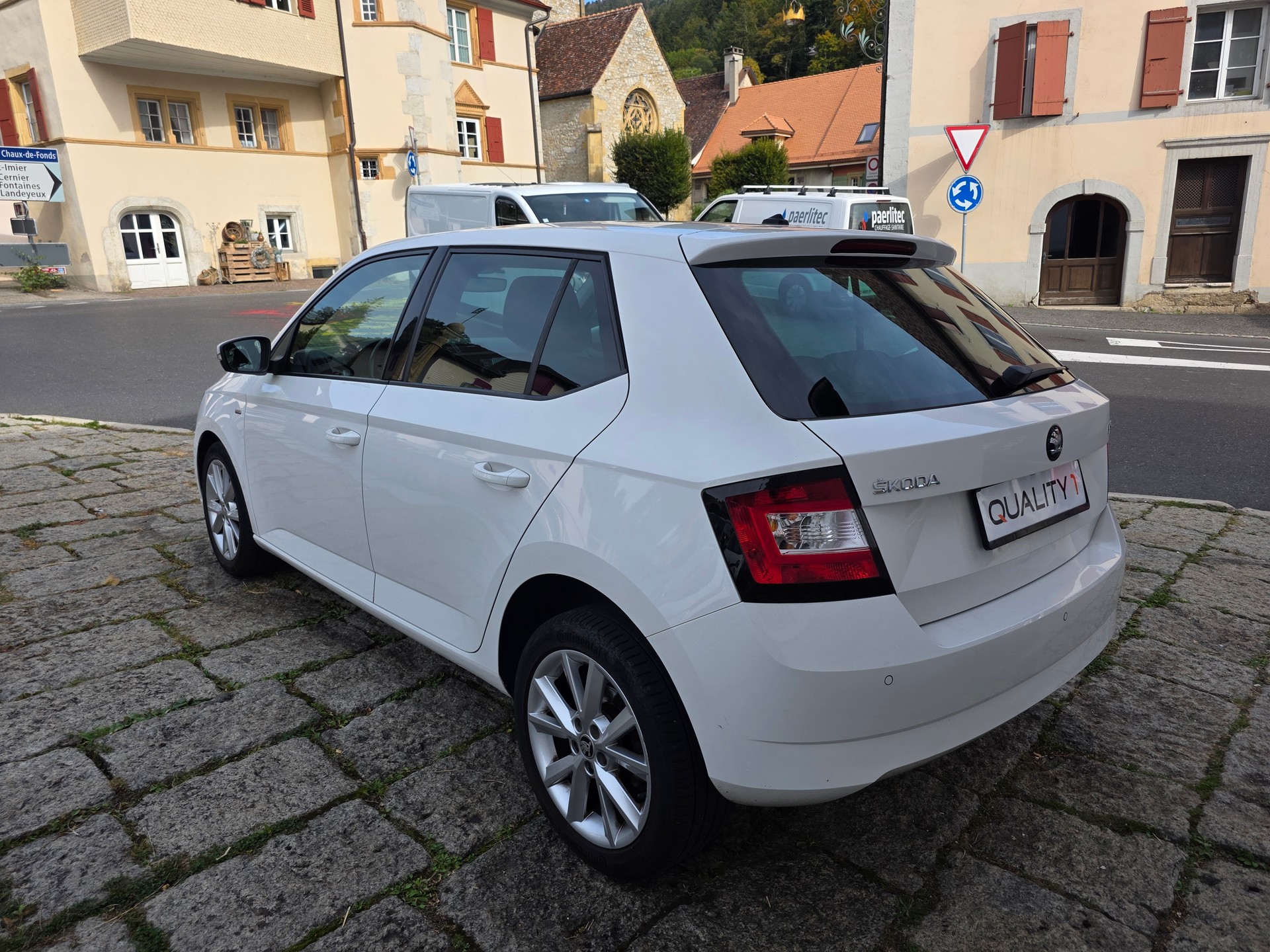 SKODA Fabia 1.0 TSI Ambition-image-5