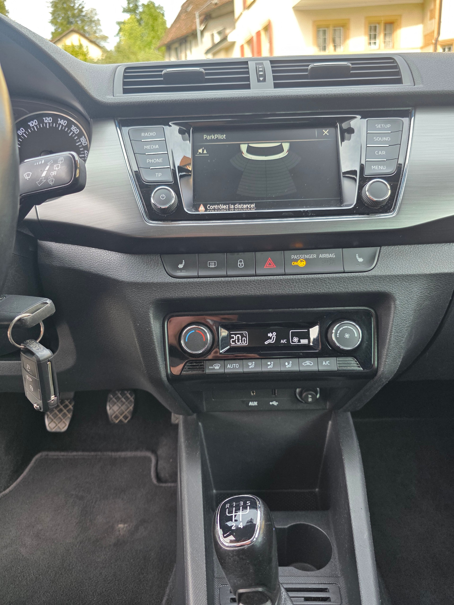 SKODA Fabia 1.0 TSI Ambition-image-7