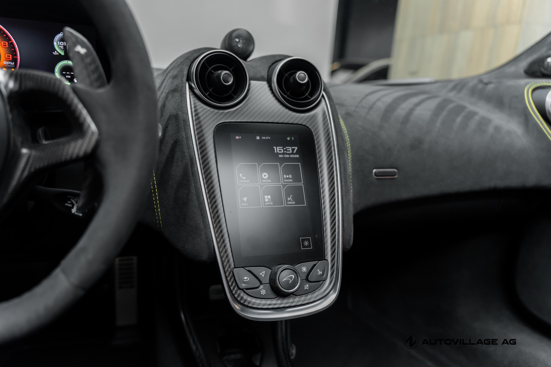 McLAREN 570S Spider 3.8 V8 SSG-image-10