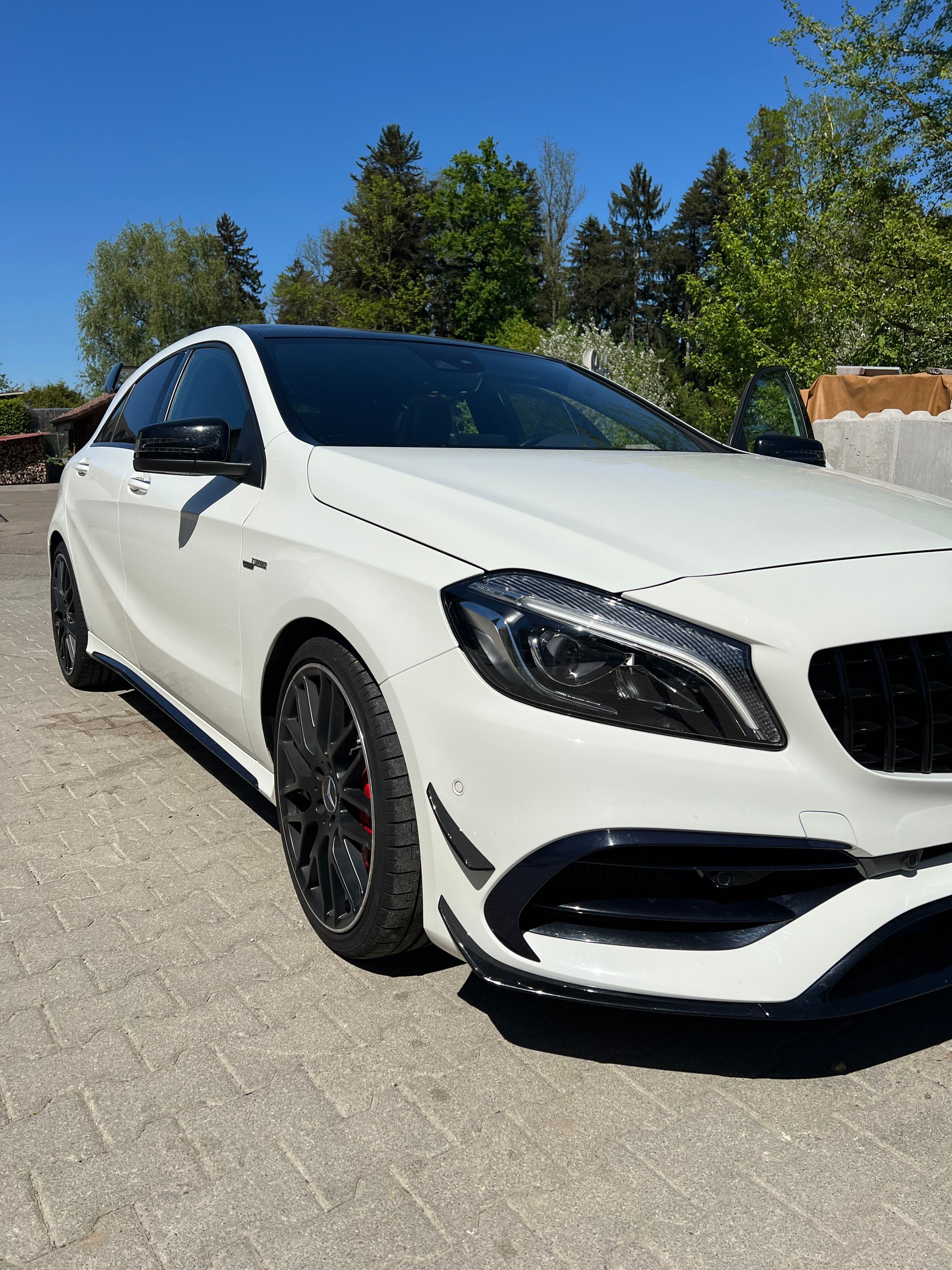 MERCEDES-BENZ A 45 AMG-image-5