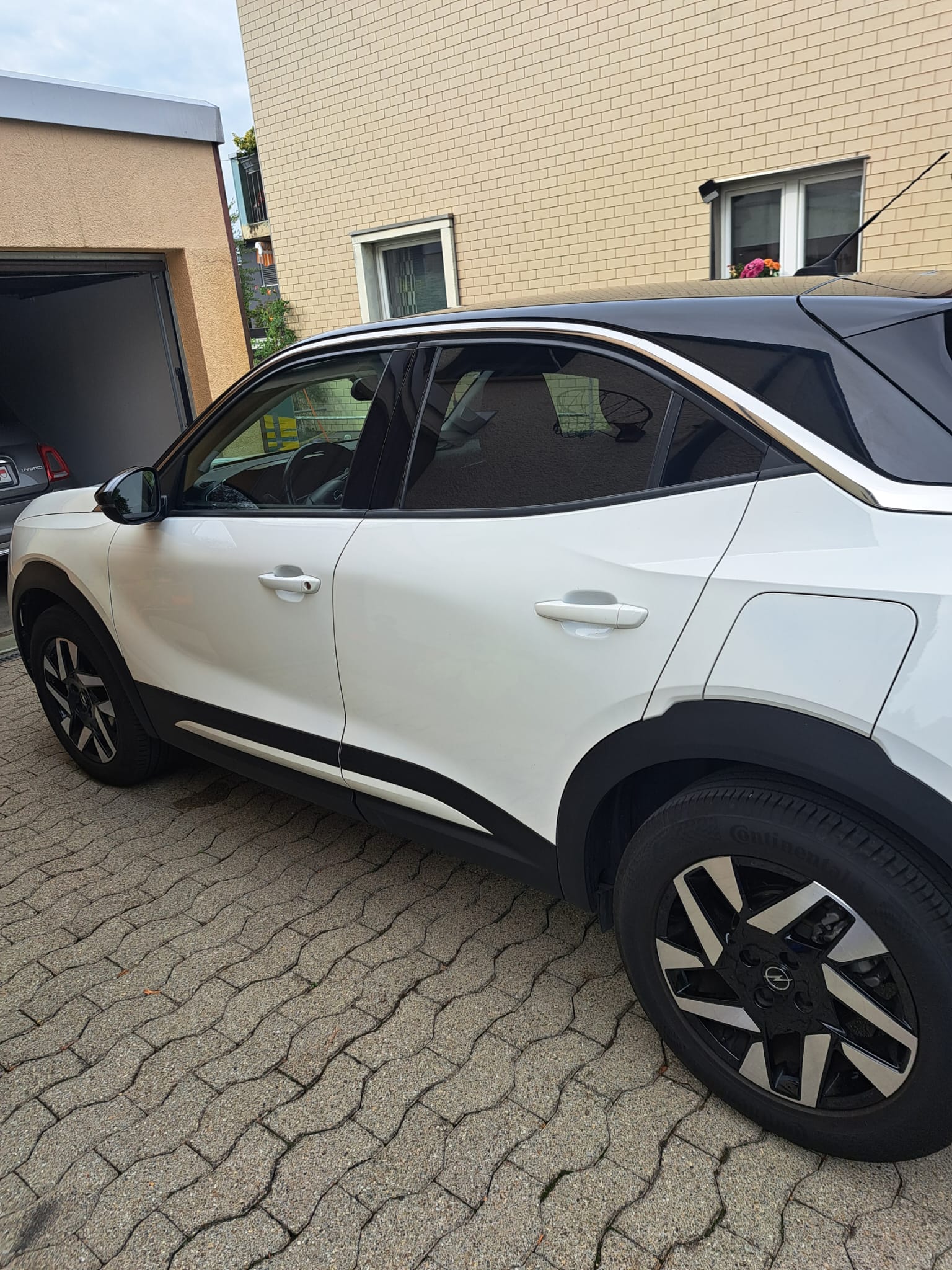 OPEL 1.2 T 130 Elegance-image-2