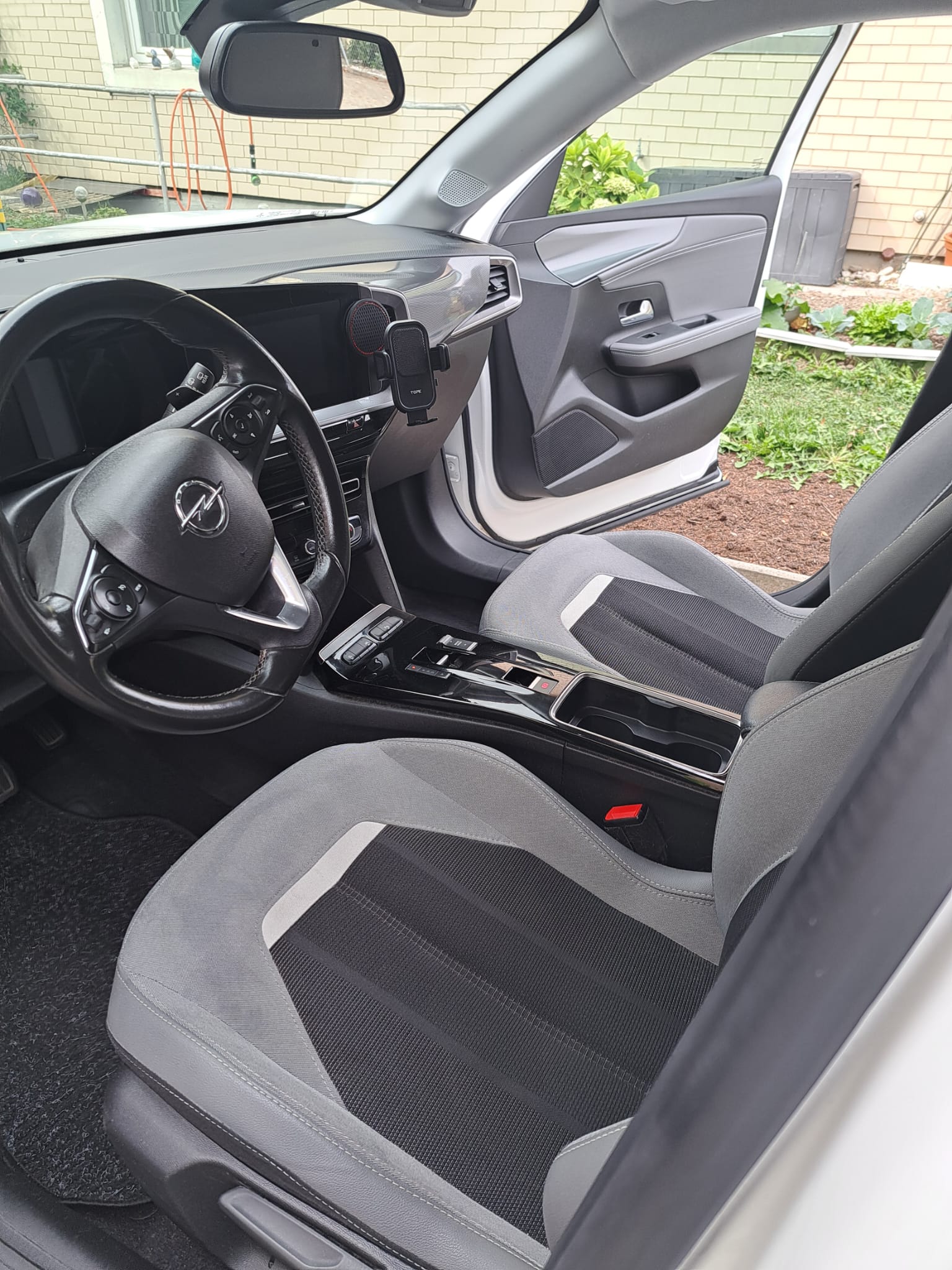 OPEL 1.2 T 130 Elegance-image-4