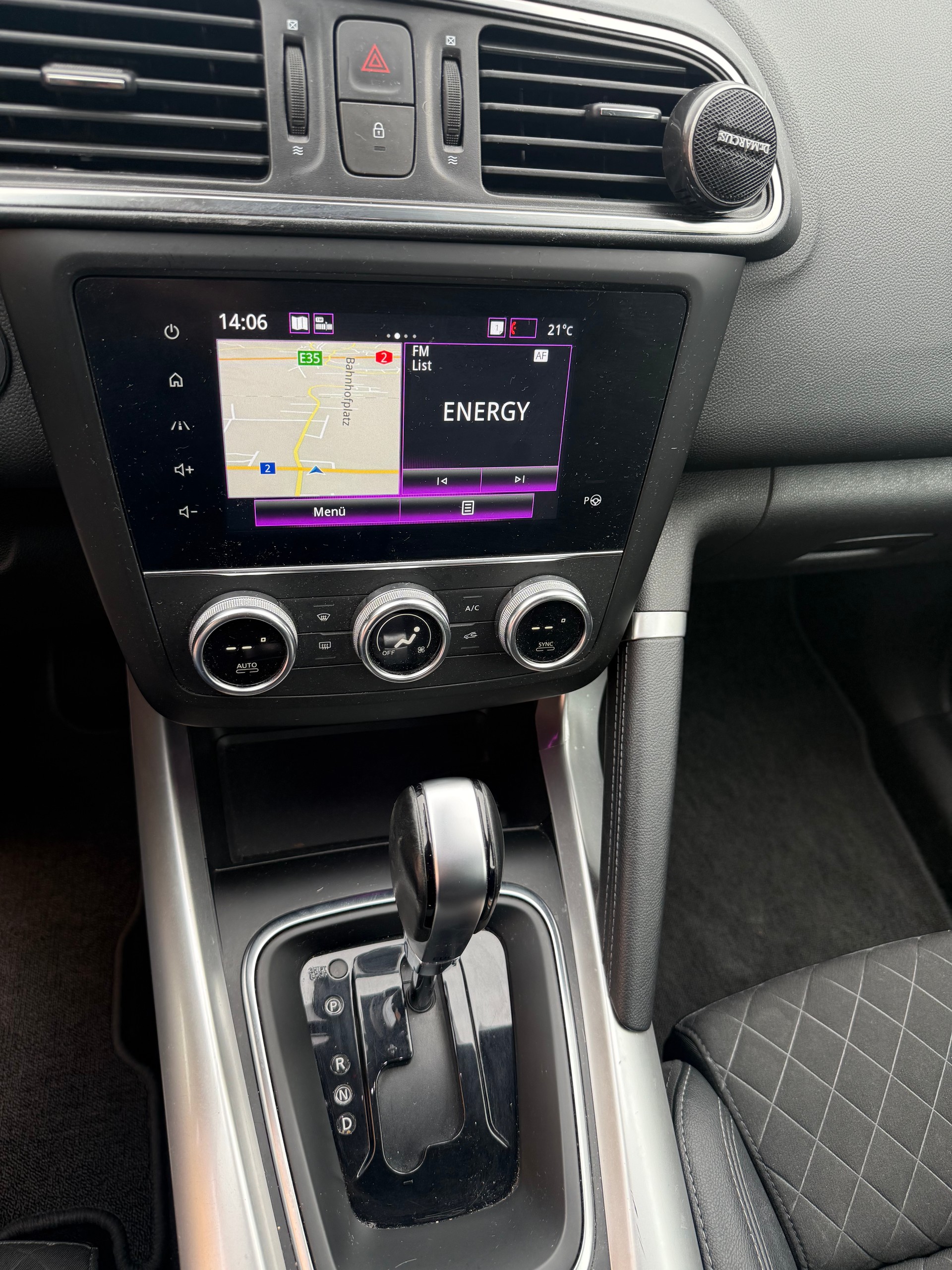 RENAULT Kadjar 1.3 16V Turbo Business EDC-image-15