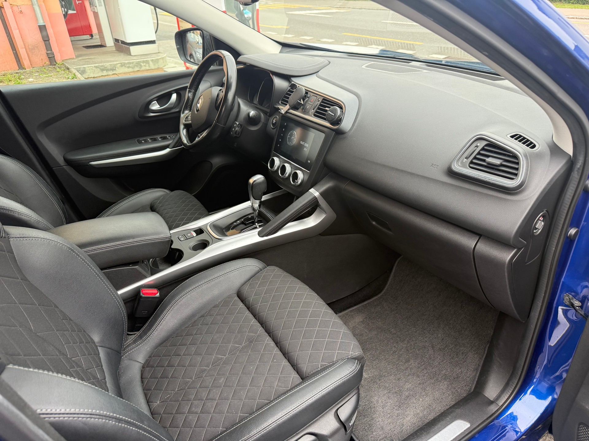 RENAULT Kadjar 1.3 16V Turbo Business EDC-image-13