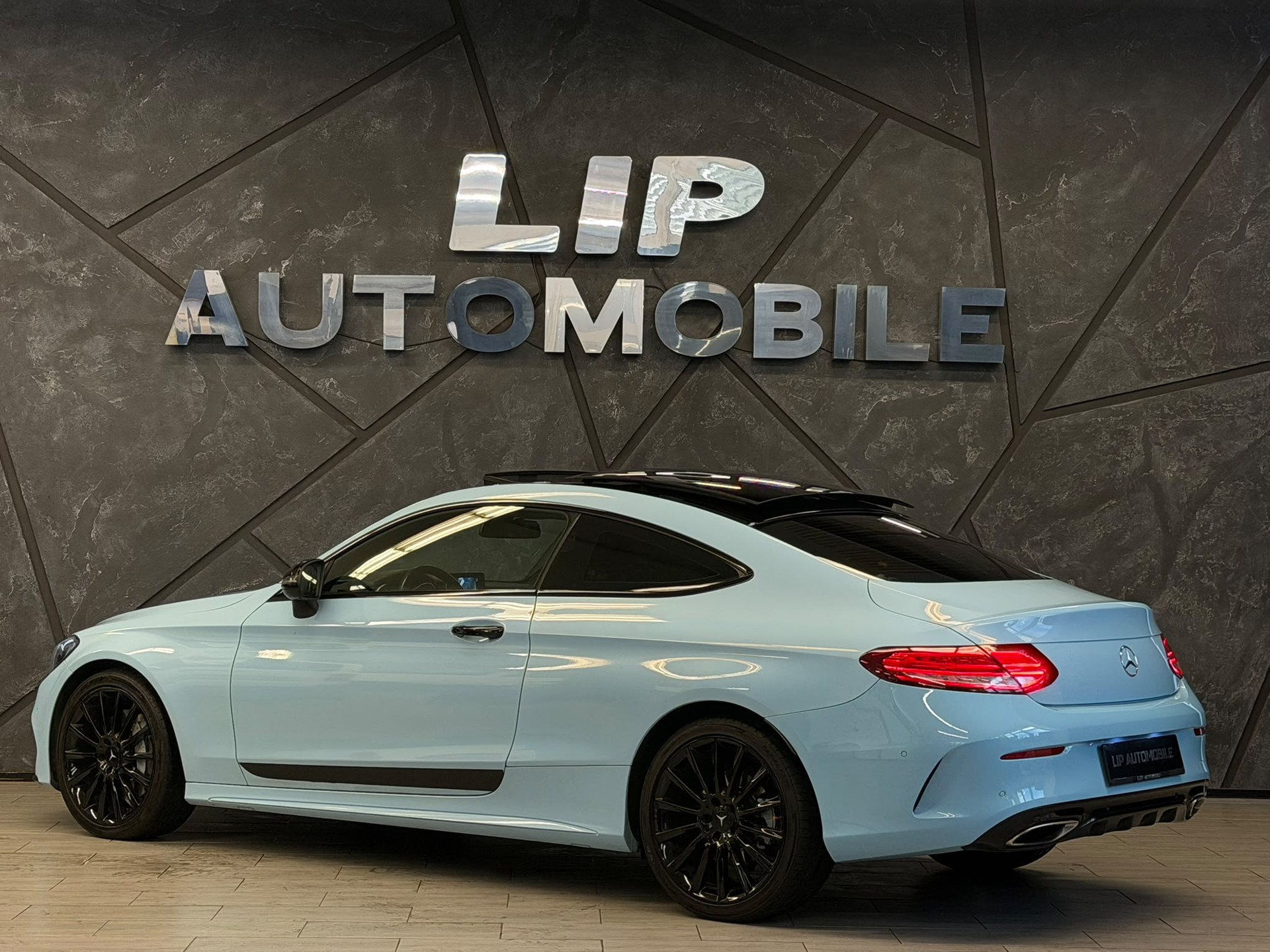 MERCEDES-BENZ C 300 AMG Line Coupé 7G-tronic-image-7