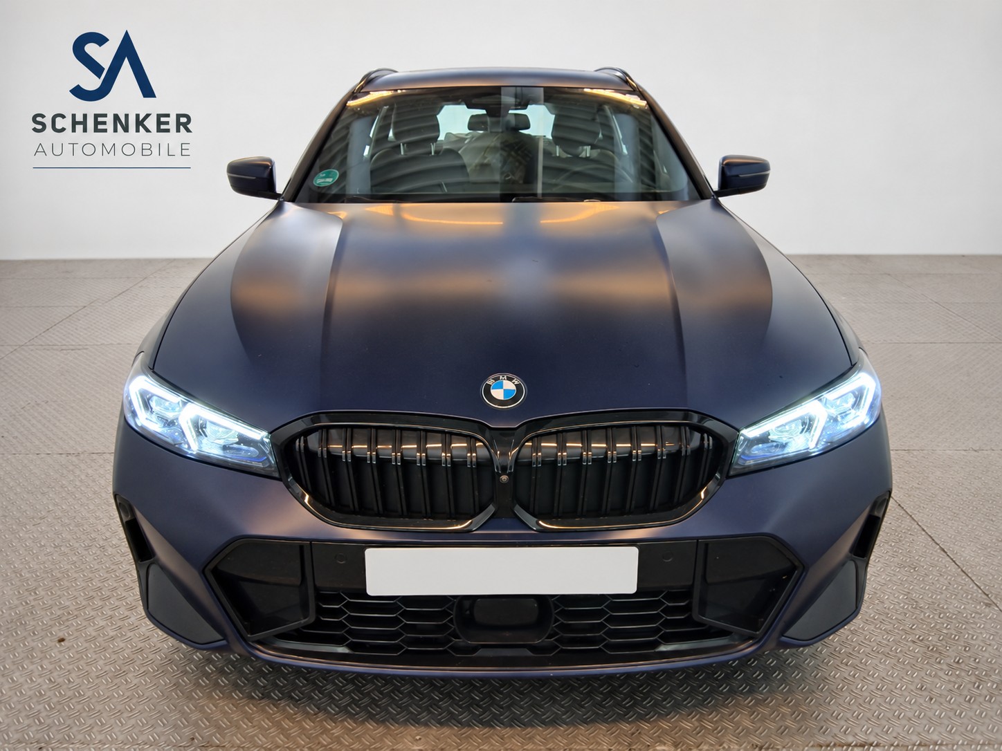 BMW 320d xDrive 48V Touring Steptronic M Sport Pro-image-3