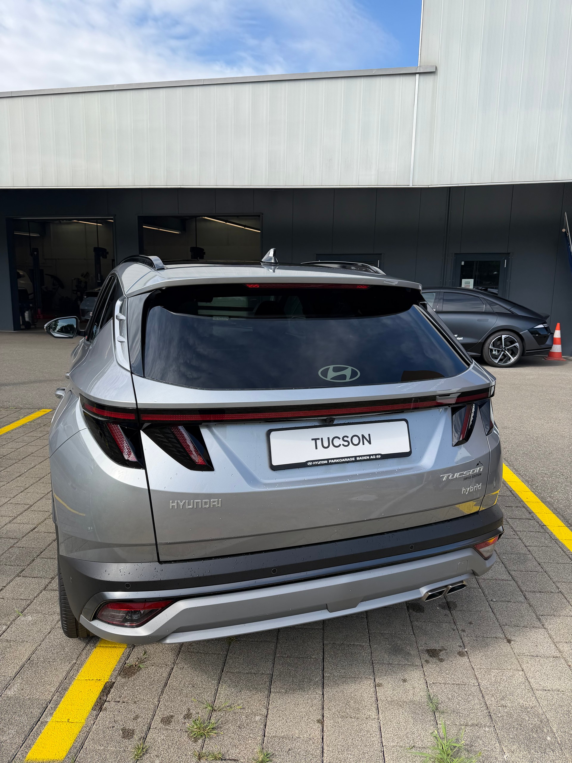 HYUNDAI Tucson 1.6 TGDI HEV Vertex Swiss Edition 4WD-image-2
