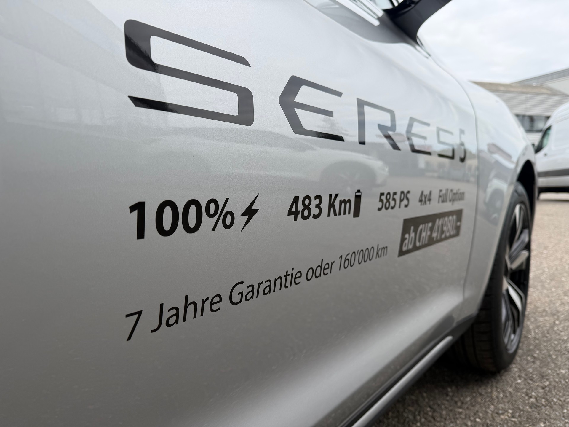 SERES Seres 5-image-6