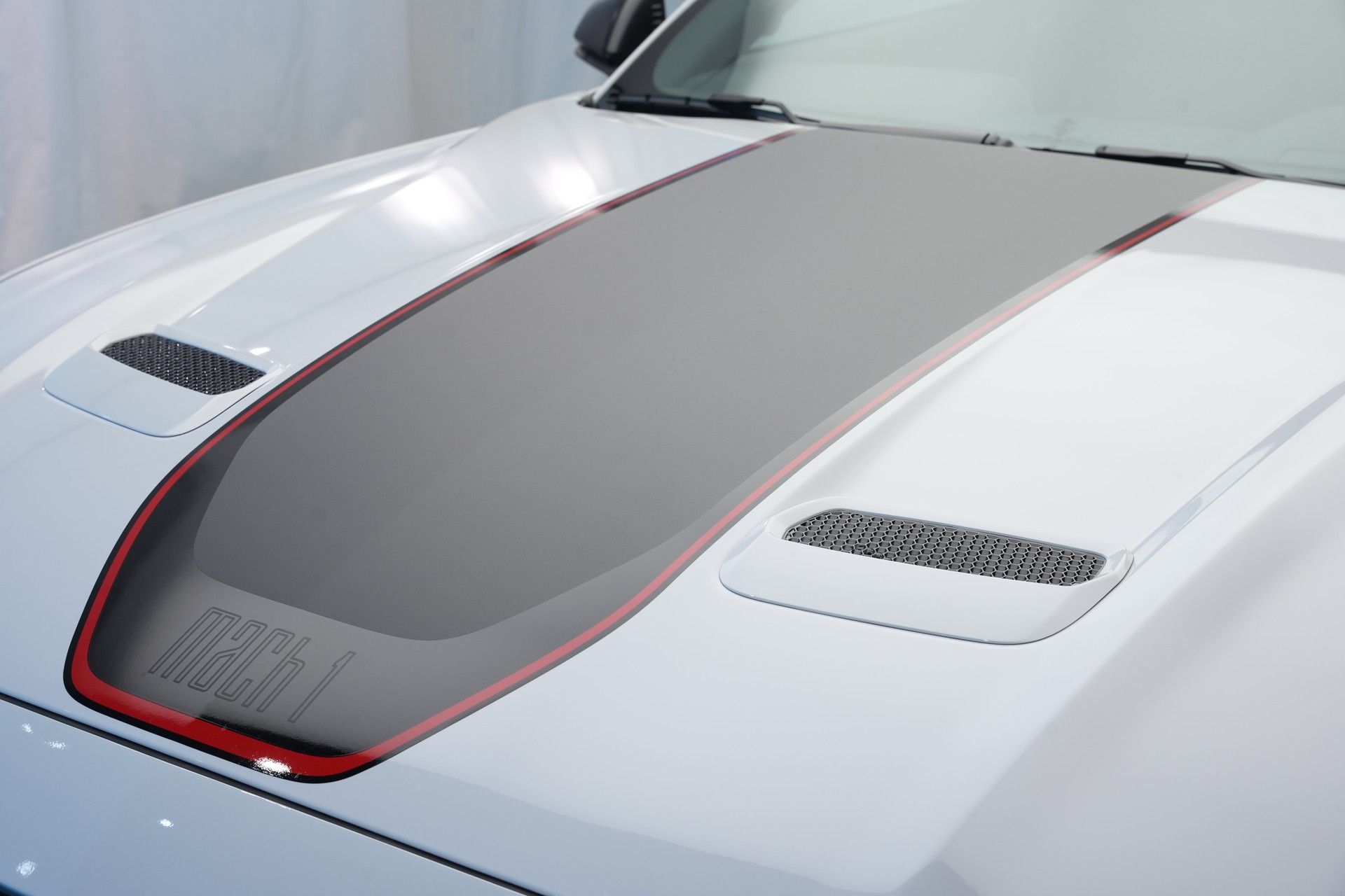 FORD Mustang Fastback 5.0 V8 Mach 1 Automat-image-49