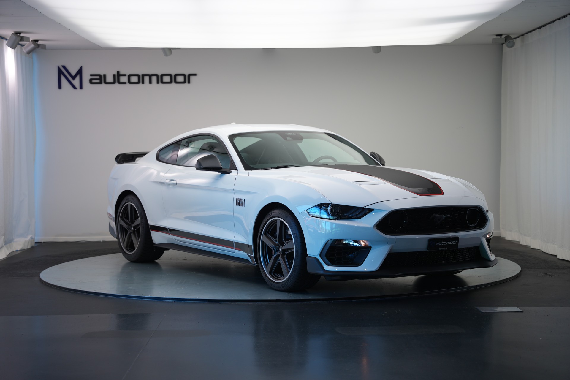 FORD Mustang Fastback 5.0 V8 Mach 1 Automat-image-2