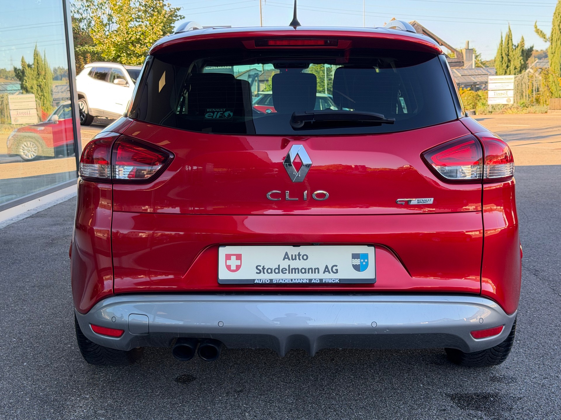 RENAULT Clio Grandtour 1.2 TCe 120 Iconic S/S-image-3