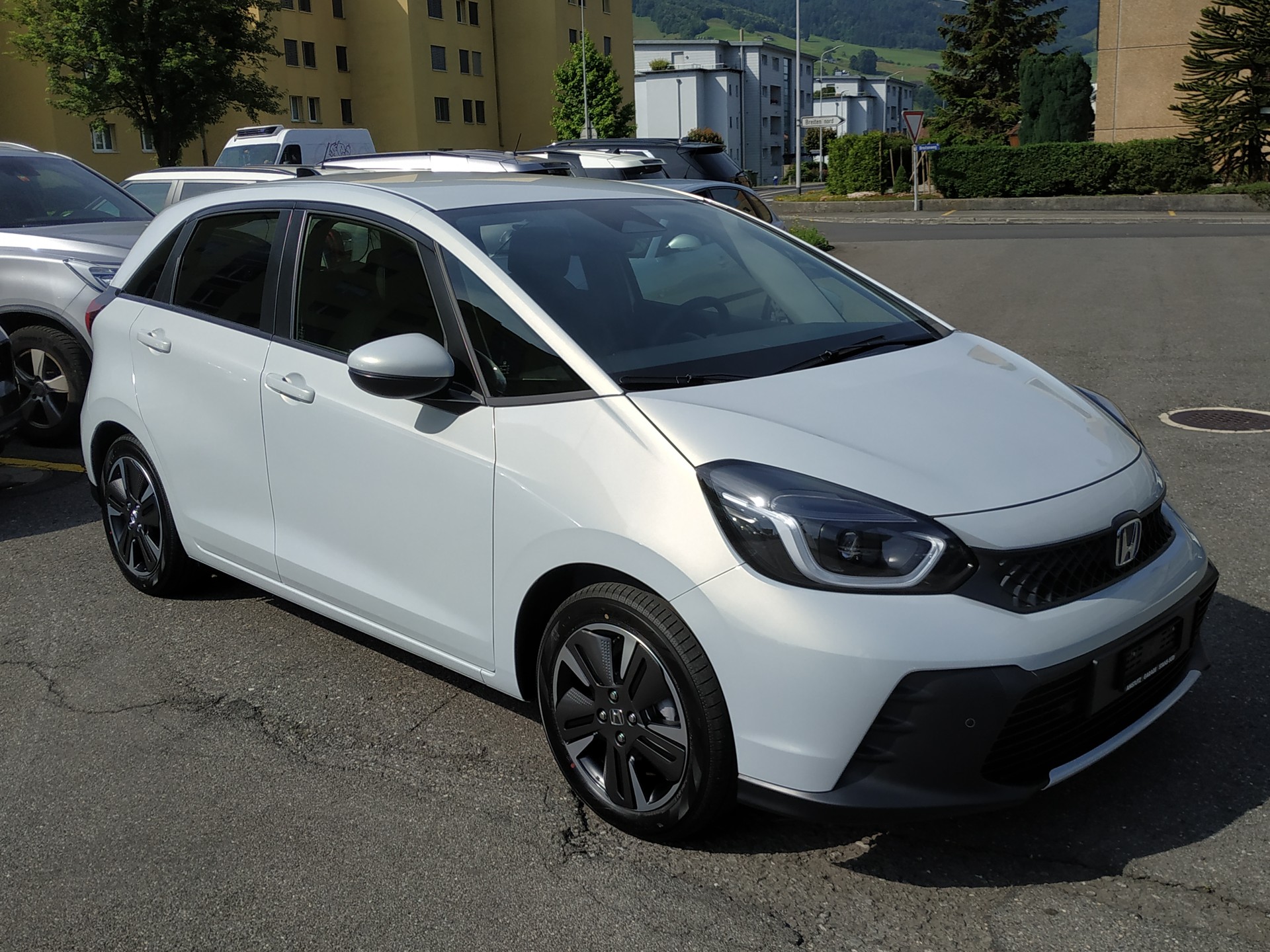 HONDA Jazz 1.5i-MMD Advance E-CVT-image-1