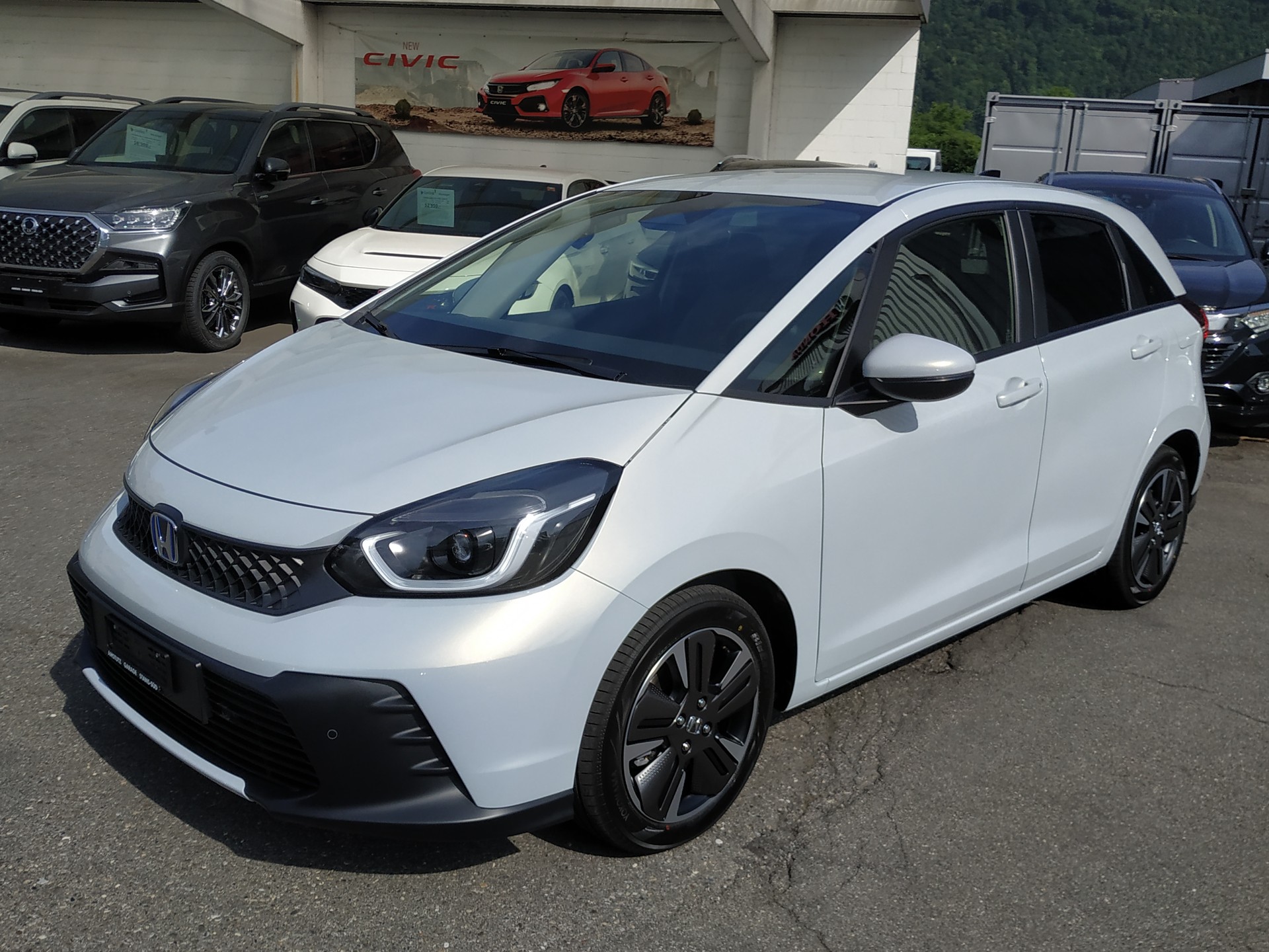 HONDA Jazz 1.5i-MMD Advance E-CVT-image-2