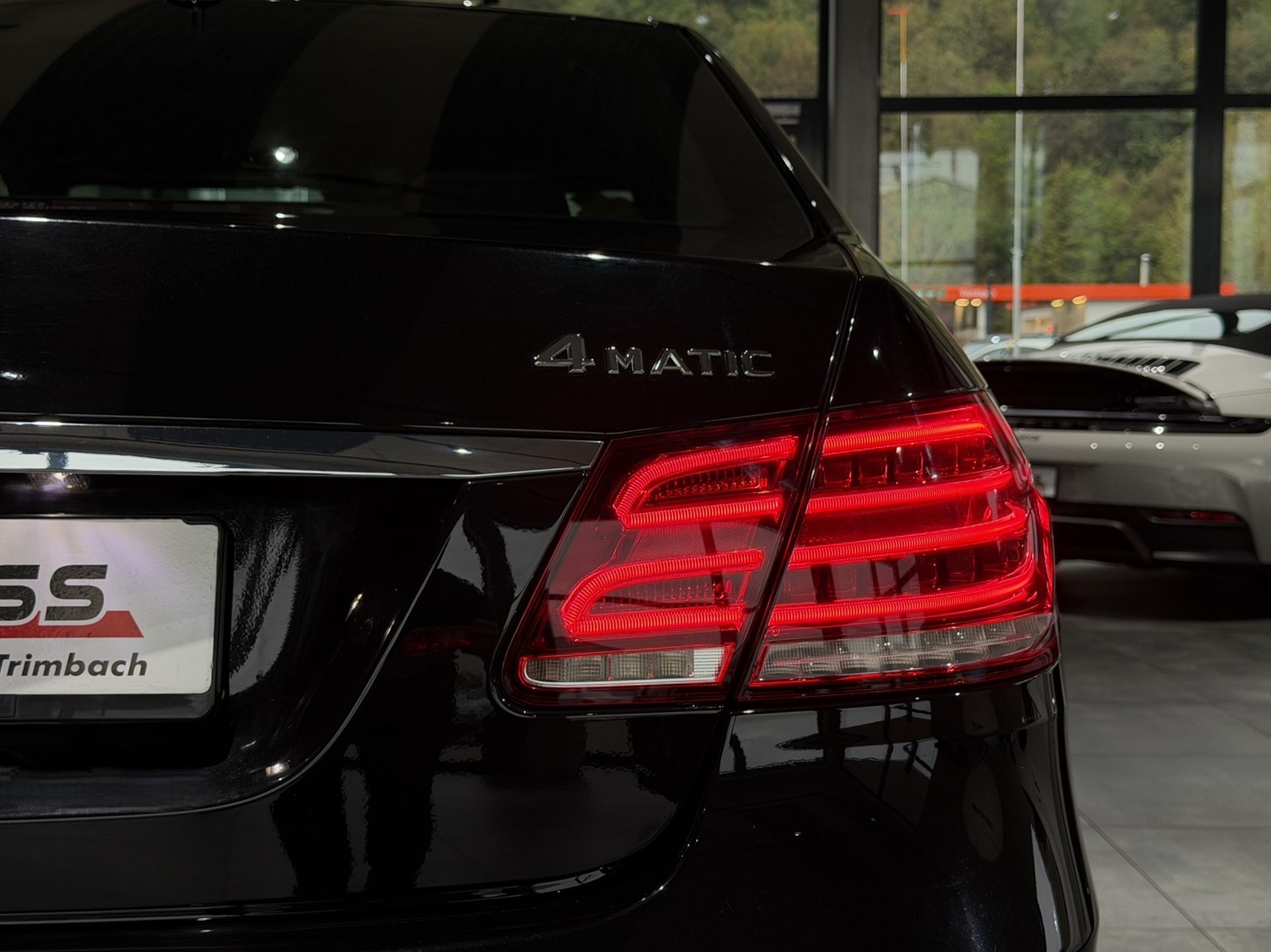 MERCEDES-BENZ E 350 BlueTEC Avantgarde 4Matic 7G-Tronic*Frisch ab MFK,1 Jahr oder 20'000km Garantie auf Motor und Getriebe*-image-8