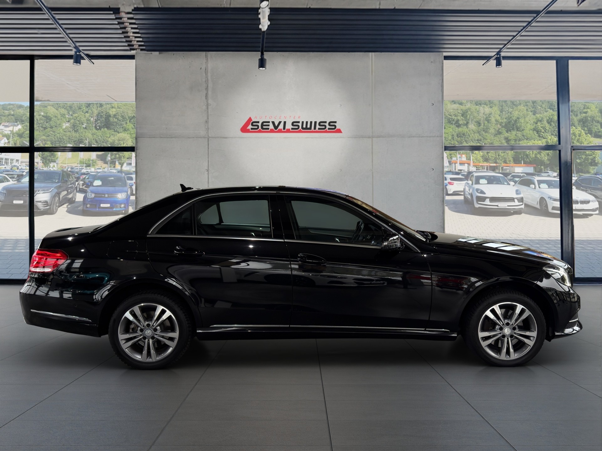 MERCEDES-BENZ E 350 BlueTEC Avantgarde 4Matic 7G-Tronic*Frisch ab MFK,1 Jahr oder 20'000km Garantie auf Motor und Getriebe*-image-1