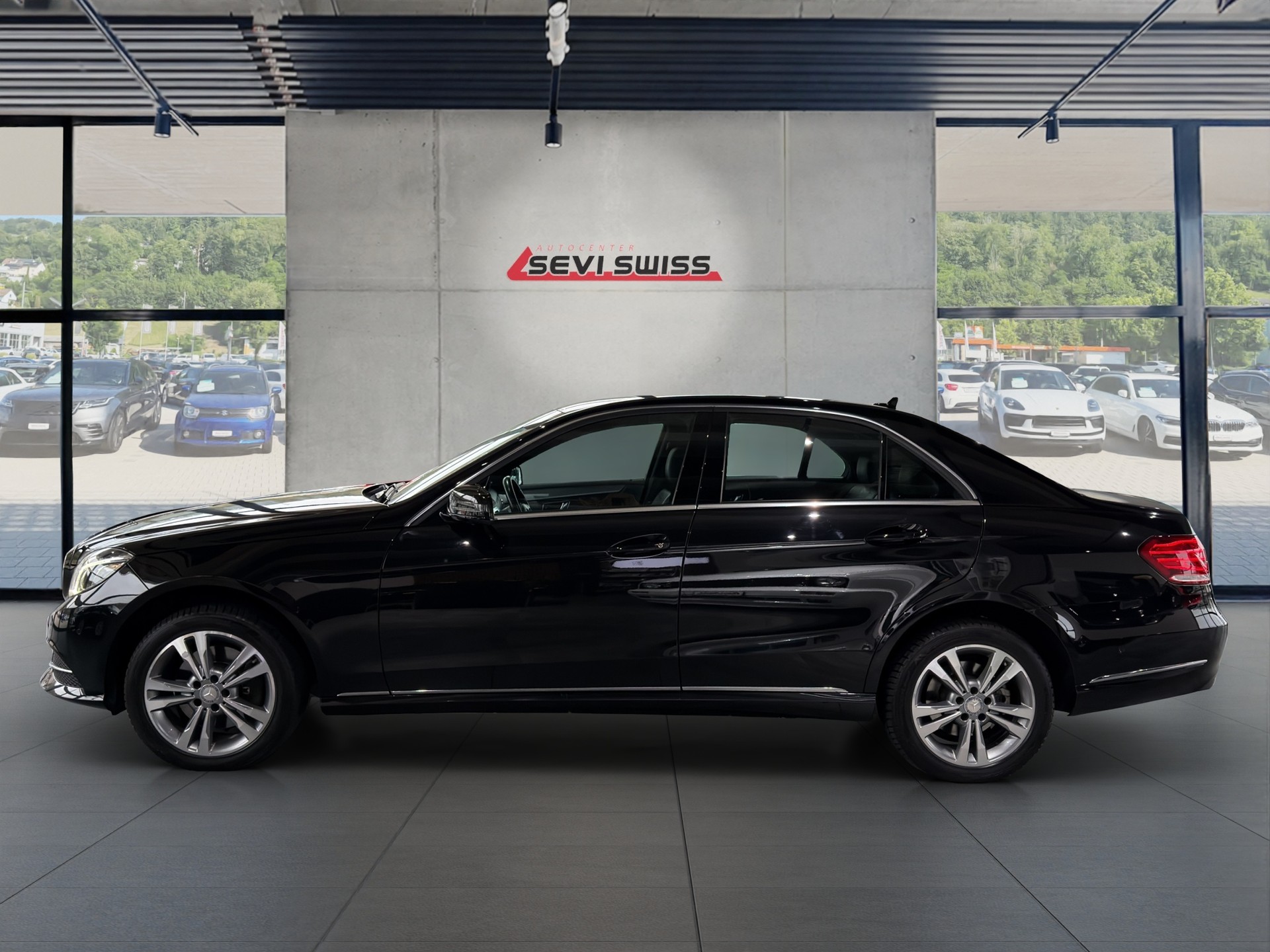 MERCEDES-BENZ E 350 BlueTEC Avantgarde 4Matic 7G-Tronic*Frisch ab MFK,1 Jahr oder 20'000km Garantie auf Motor und Getriebe*-image-4