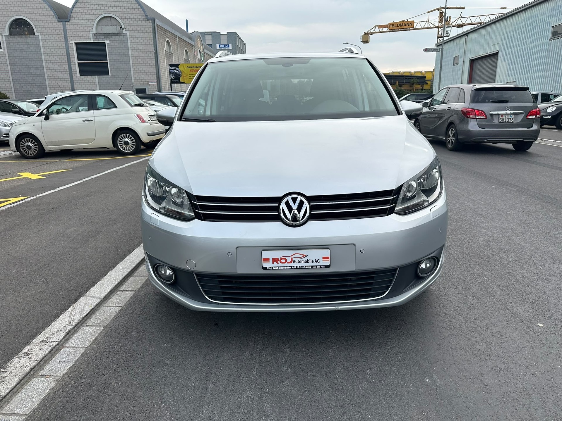 VW Touran 1.4 TSI Highline DSG-image-2